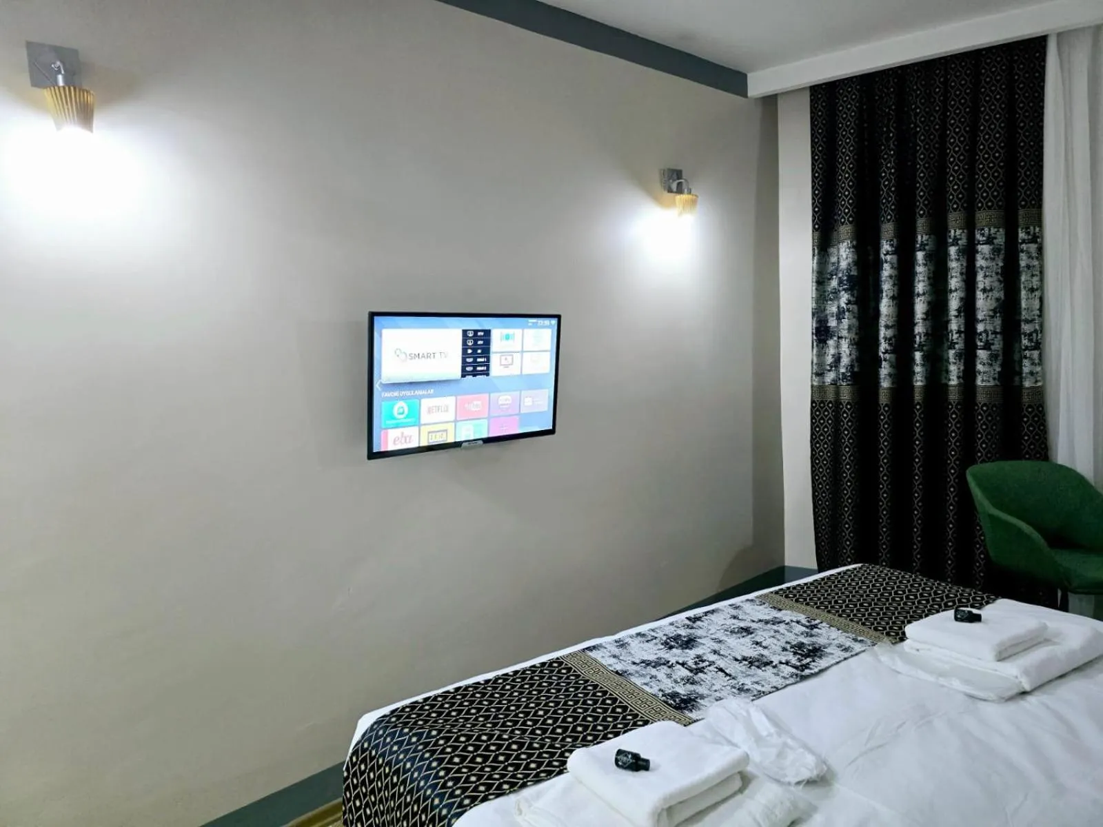 Bed in Uyu Room Adana Hotel