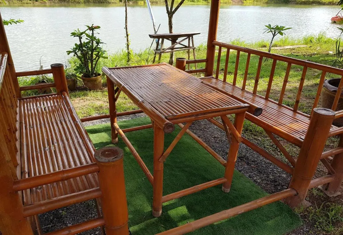 Area and facilities in Changthai Comfort Guest House