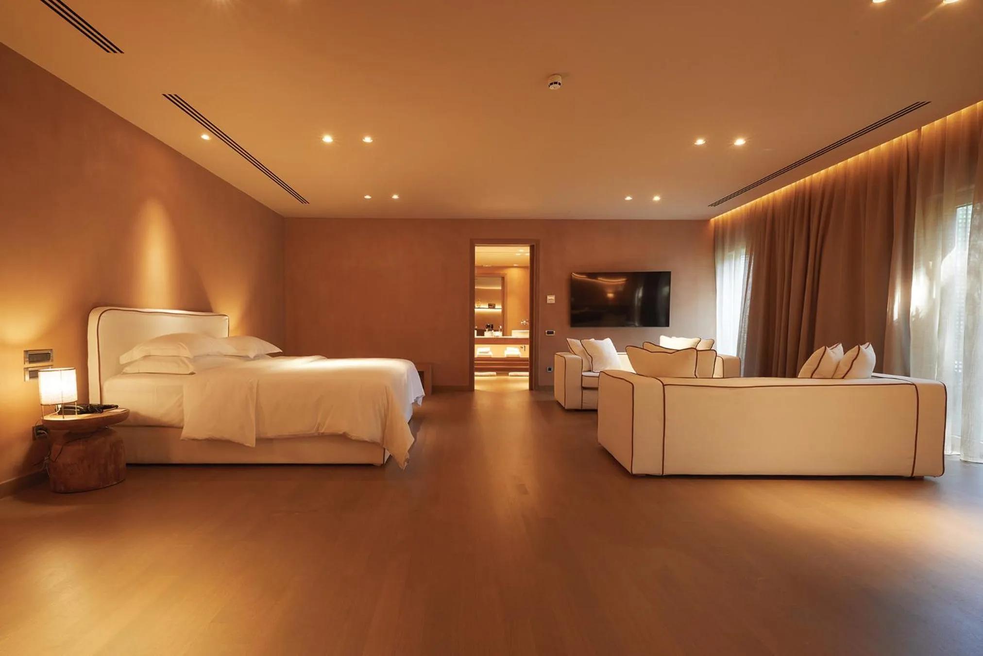 Bedroom, Bed in The Margi