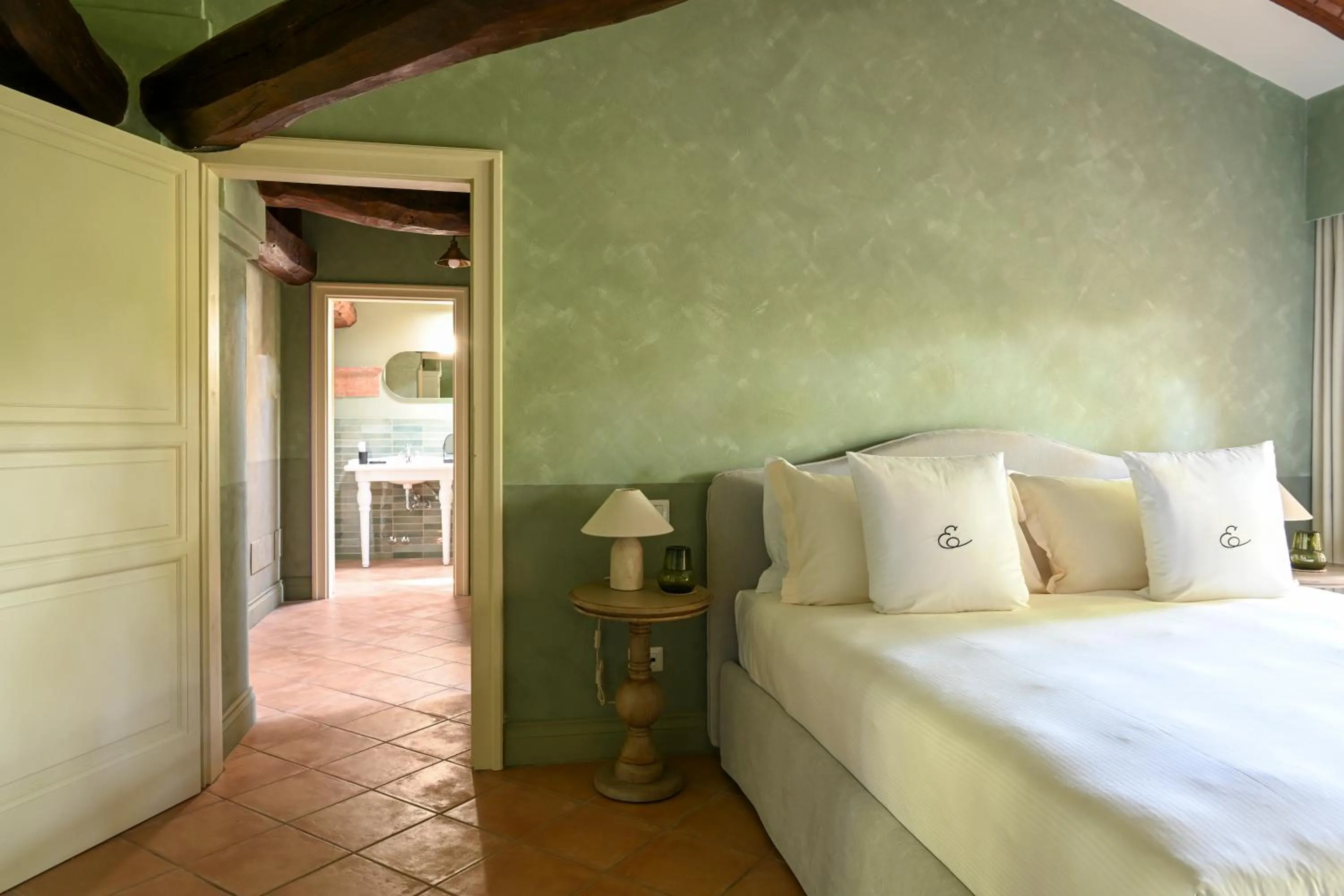 Bedroom, Bed in Elizabeth Country House, a Member of Design Hotels
