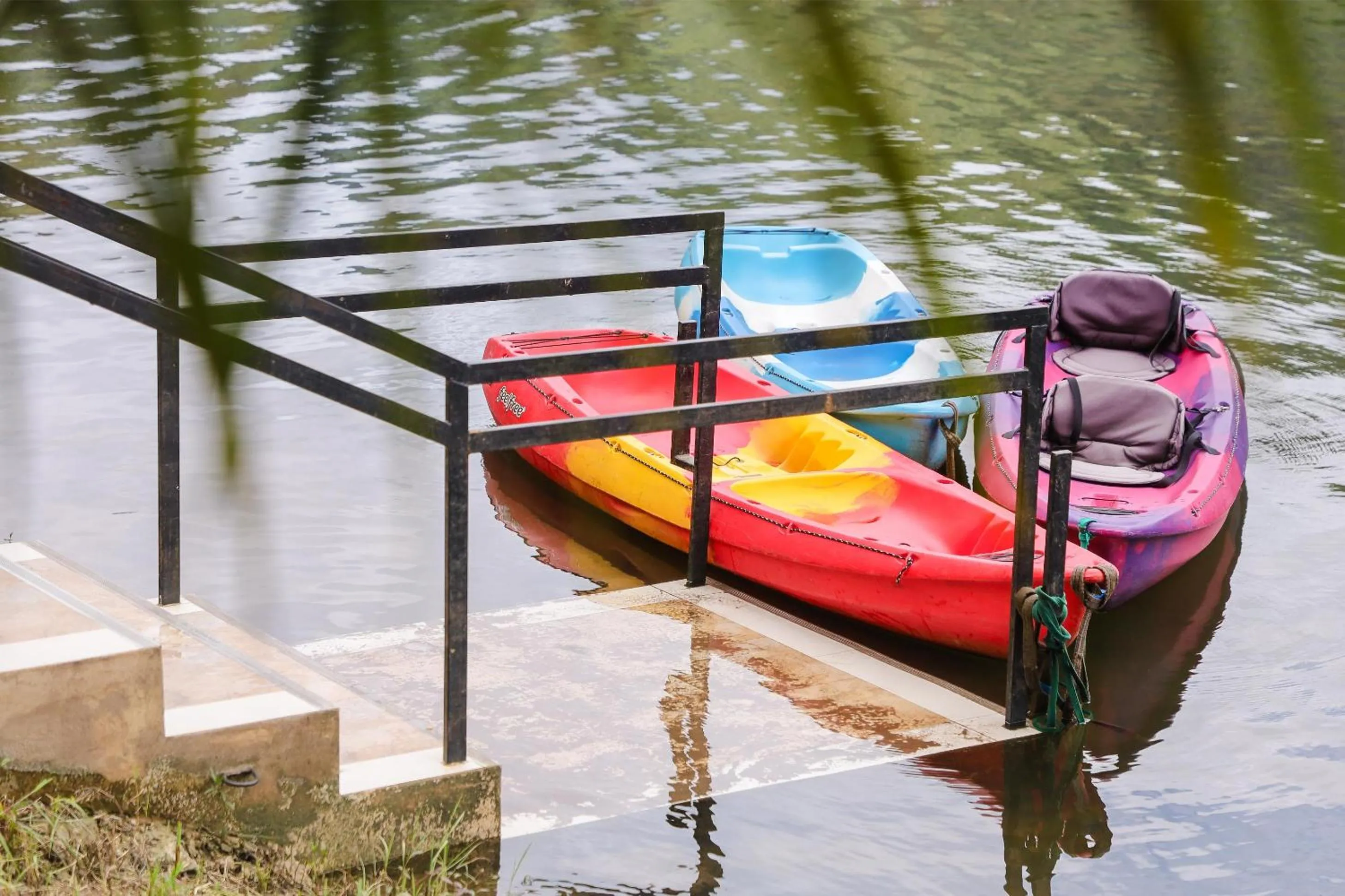 Activities in Tiger House River Kwai