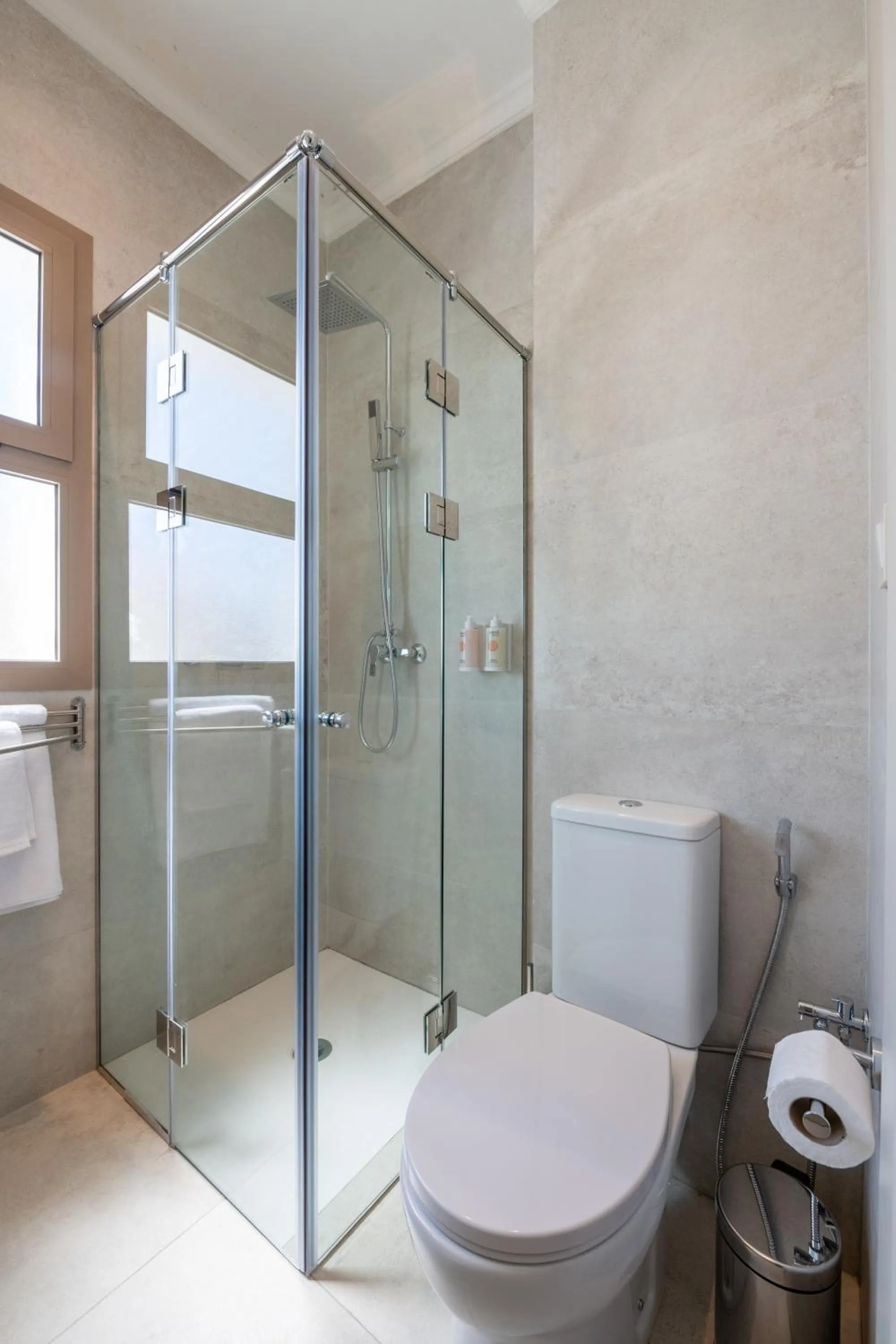 Shower in Hotel El Toro Tanger