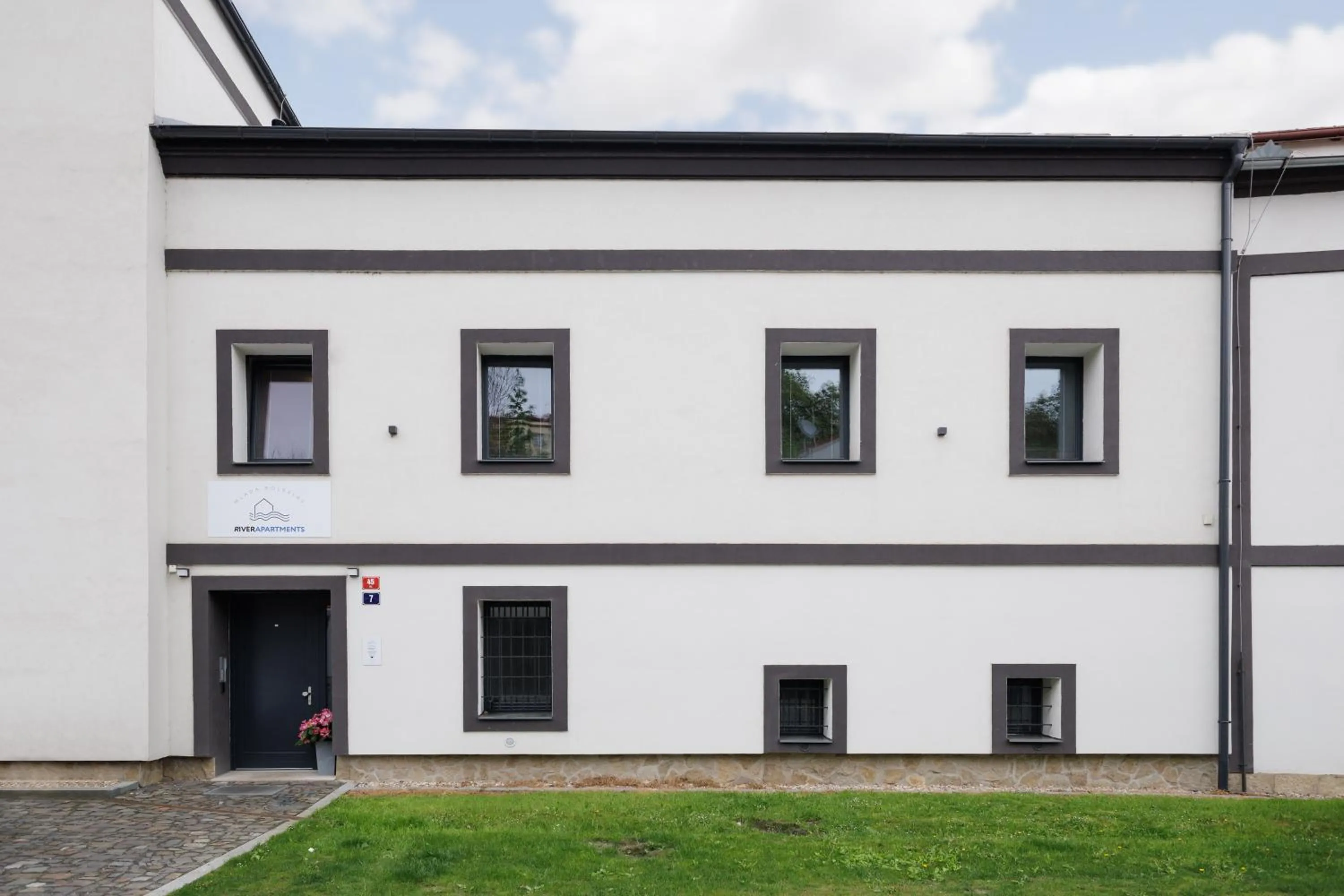 Property building in River Apartments