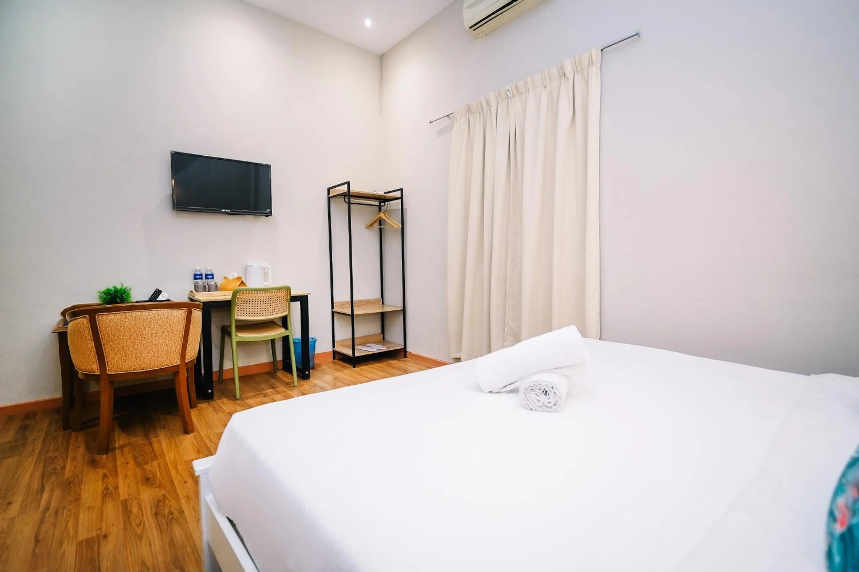 Bed in Swing & Pillows - Jonker Street Malacca