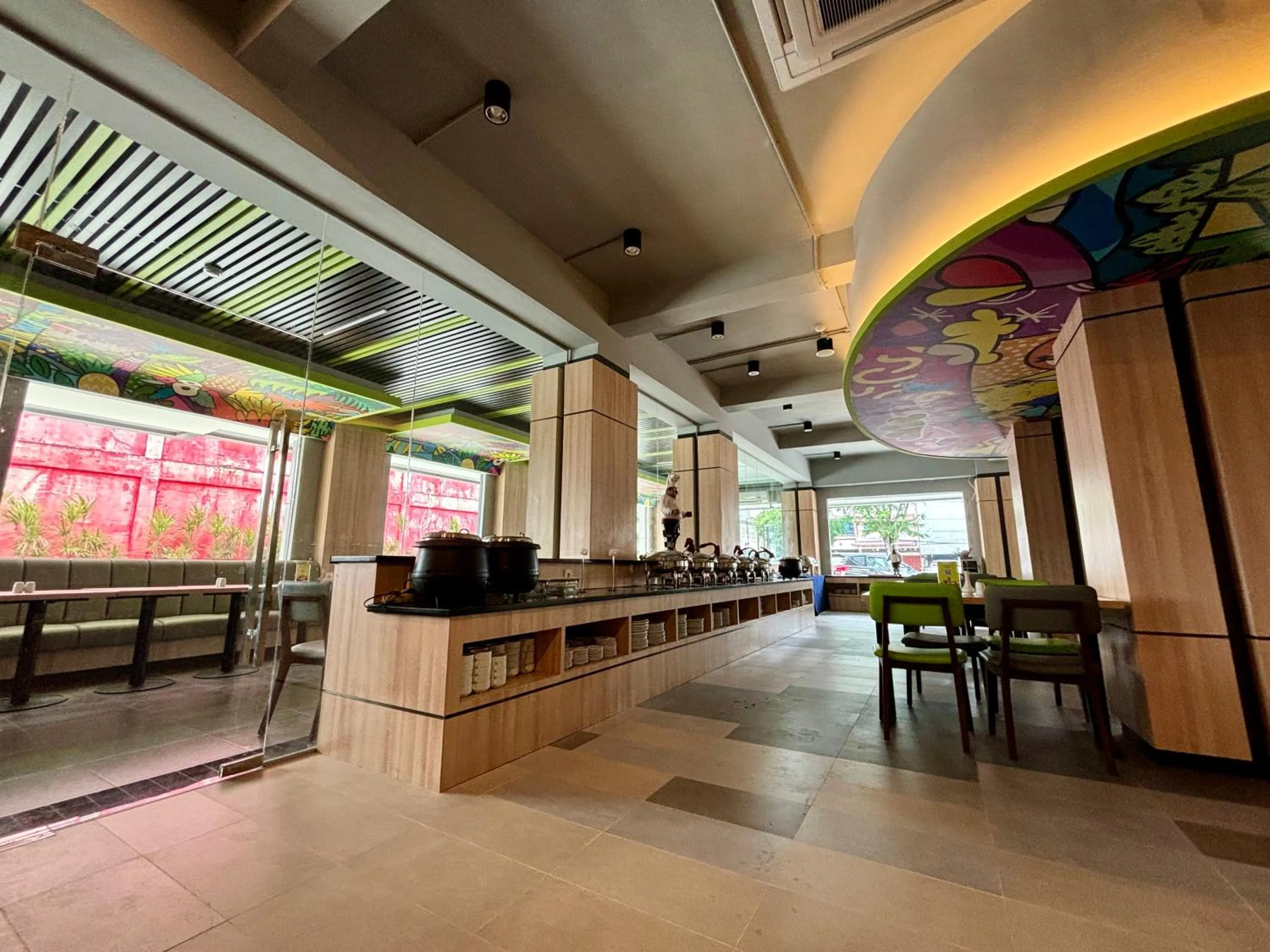 Restaurant/places to eat in MAXONE Dumai