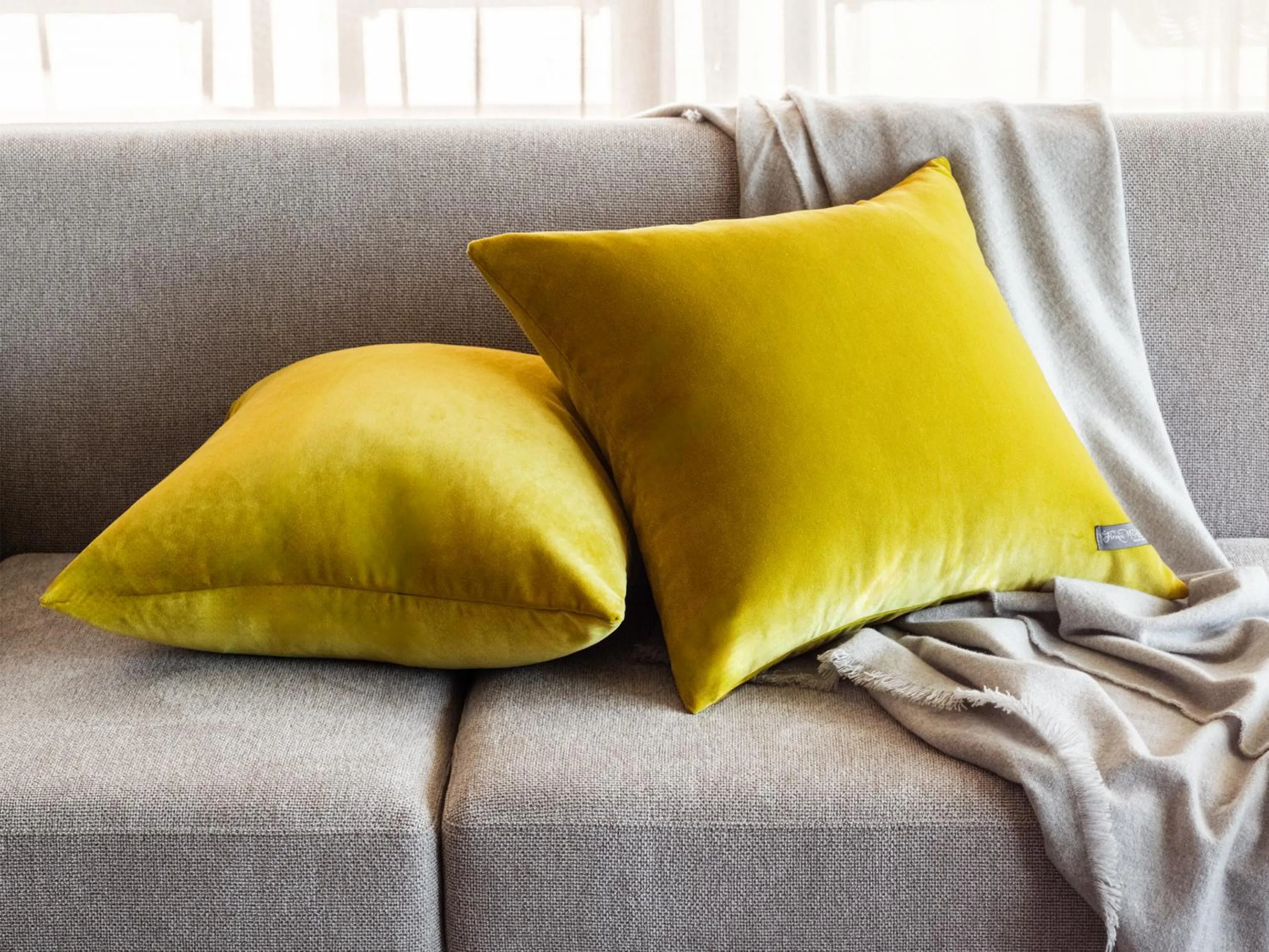 Photo of the whole room in seven x seven ISHIGAKI