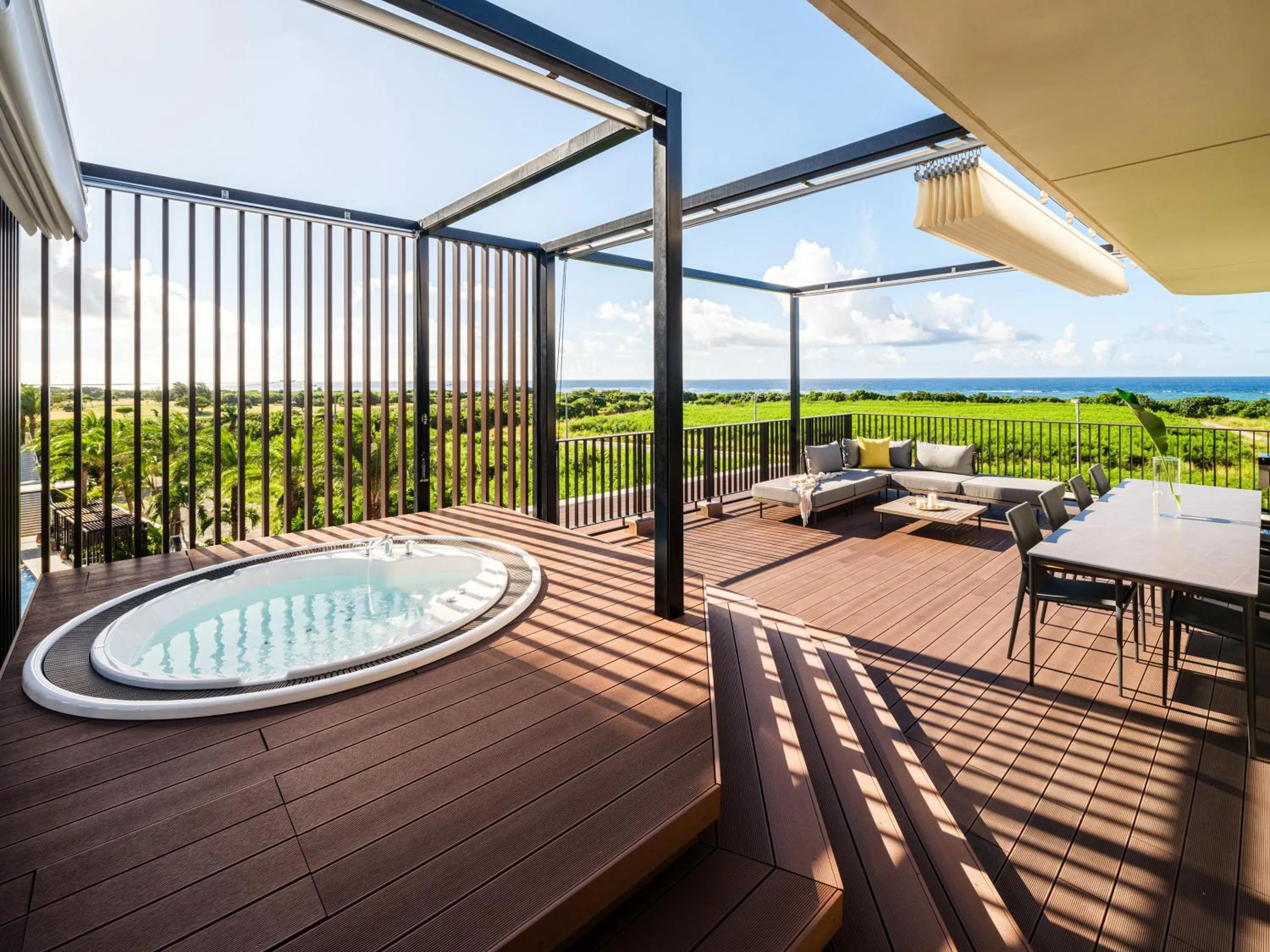 Hot Tub in seven x seven ISHIGAKI