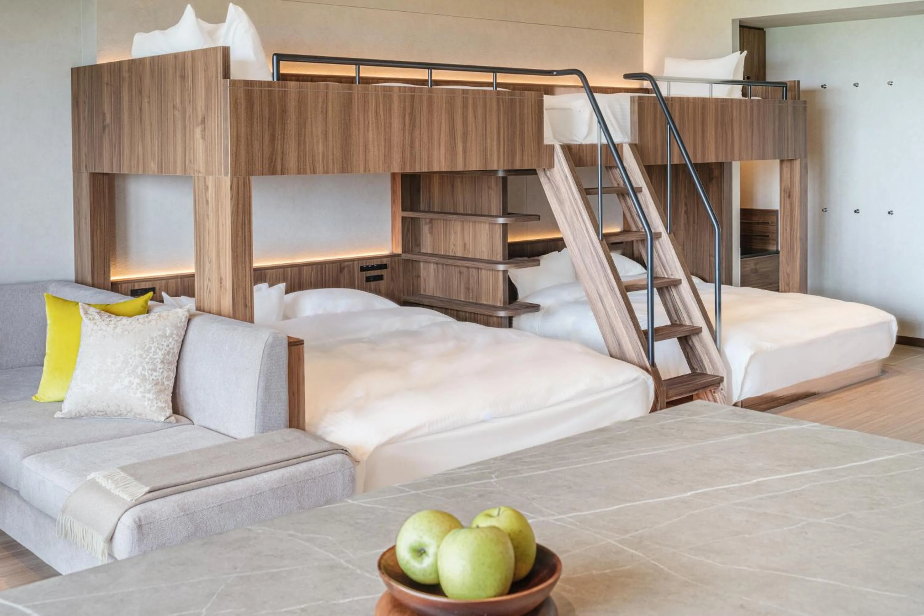 Bed in seven x seven ISHIGAKI