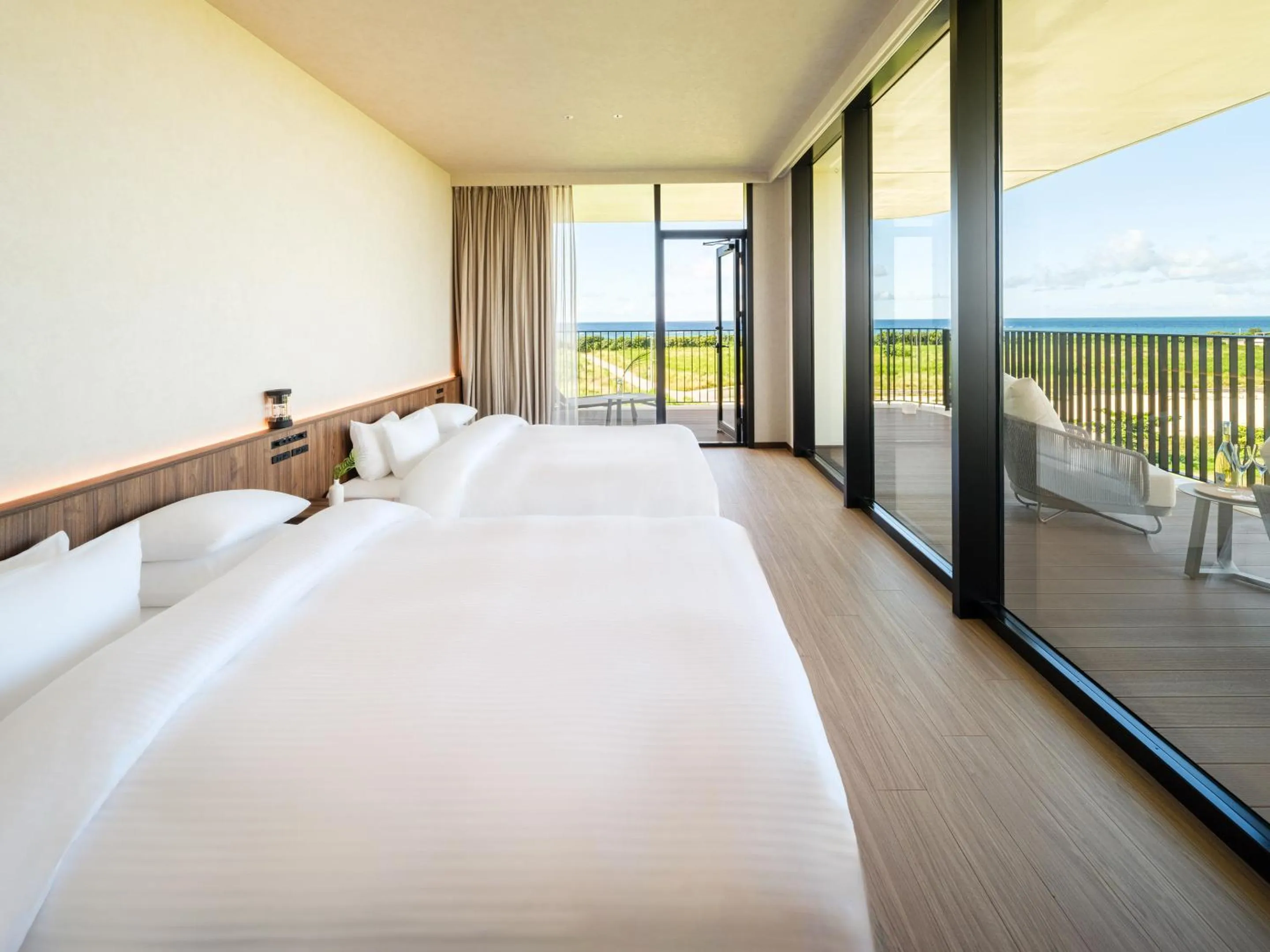 Natural landscape, Bed in seven x seven ISHIGAKI