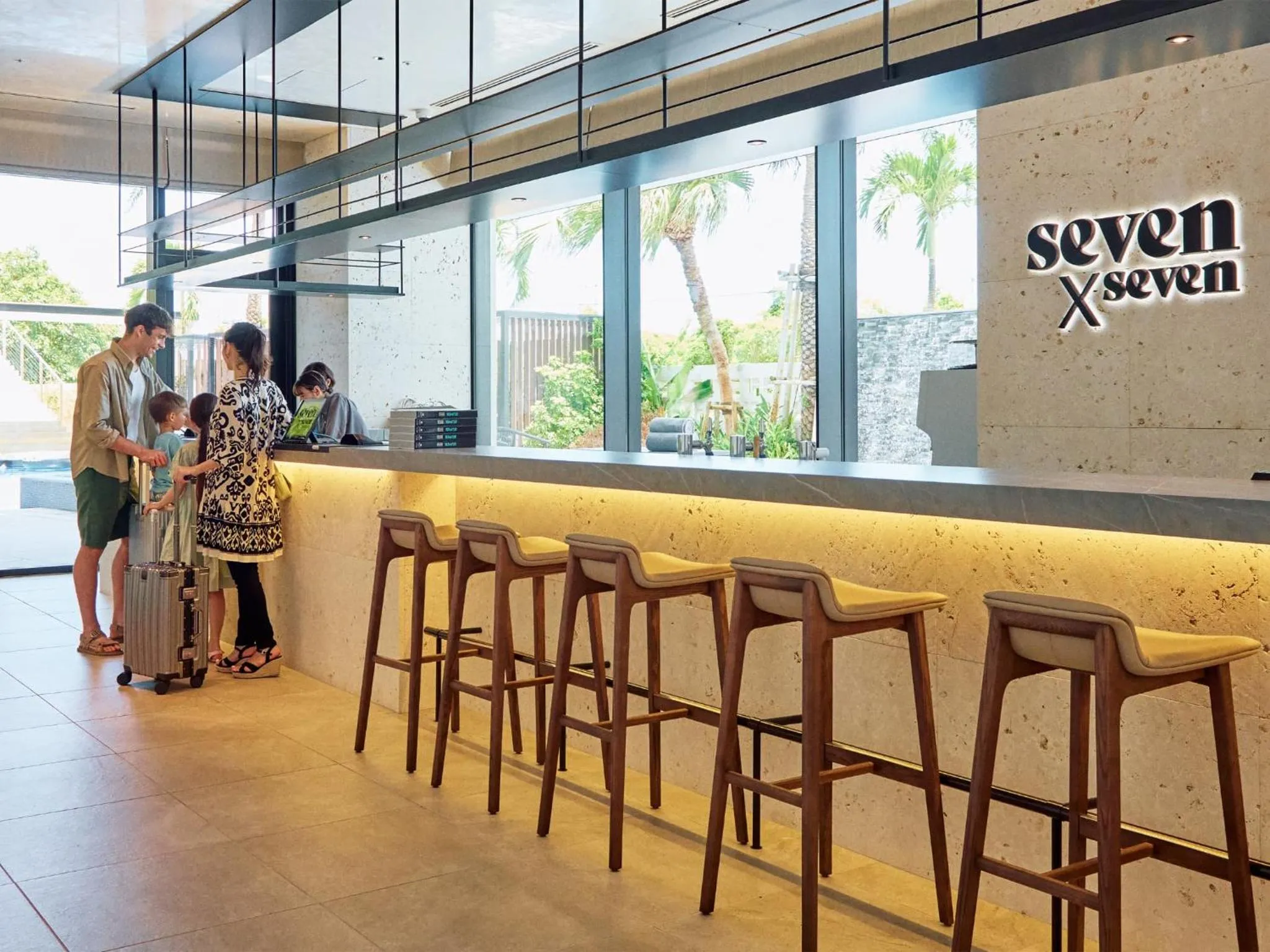 People in seven x seven ISHIGAKI