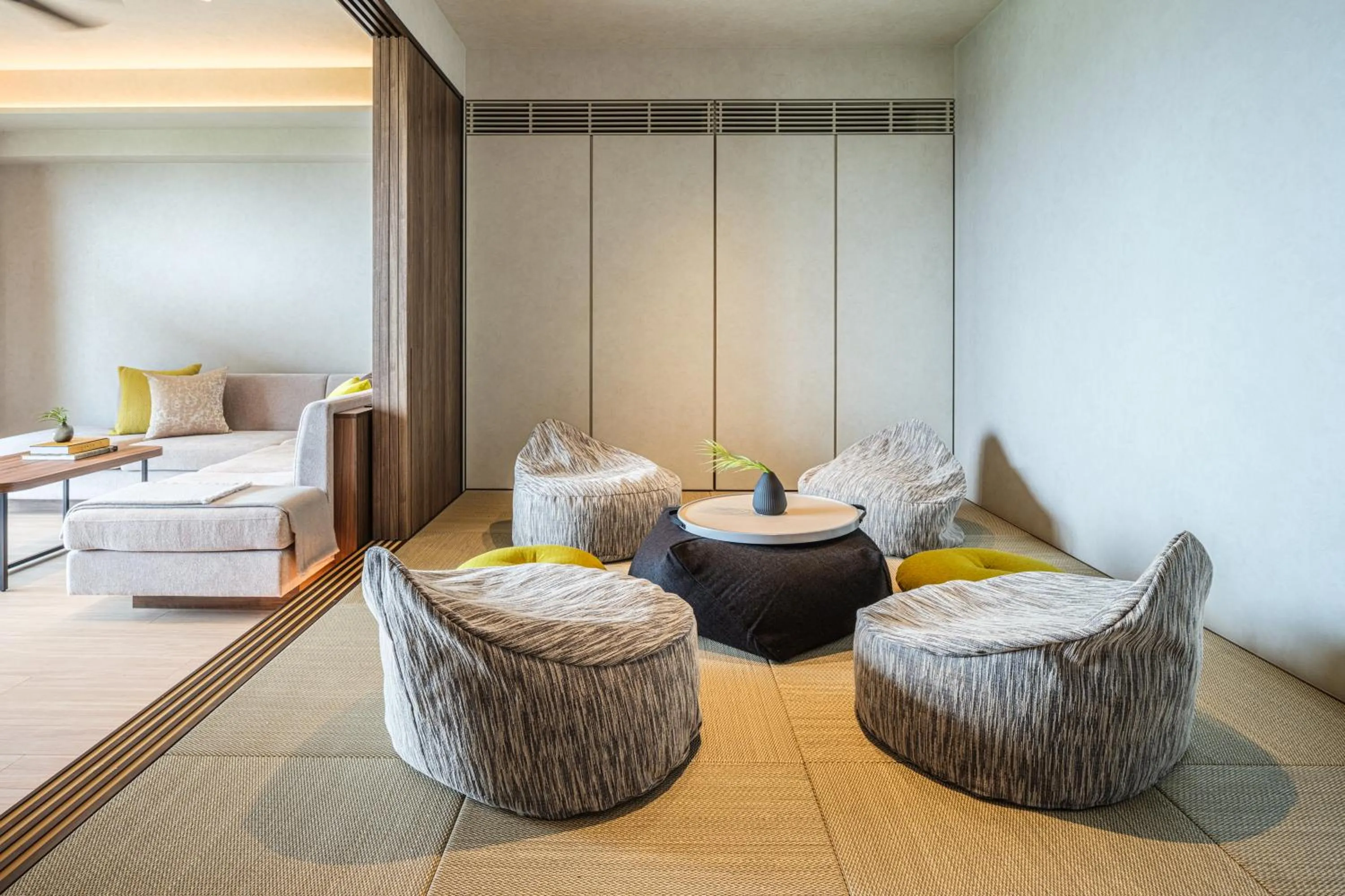 Bed in seven x seven ISHIGAKI