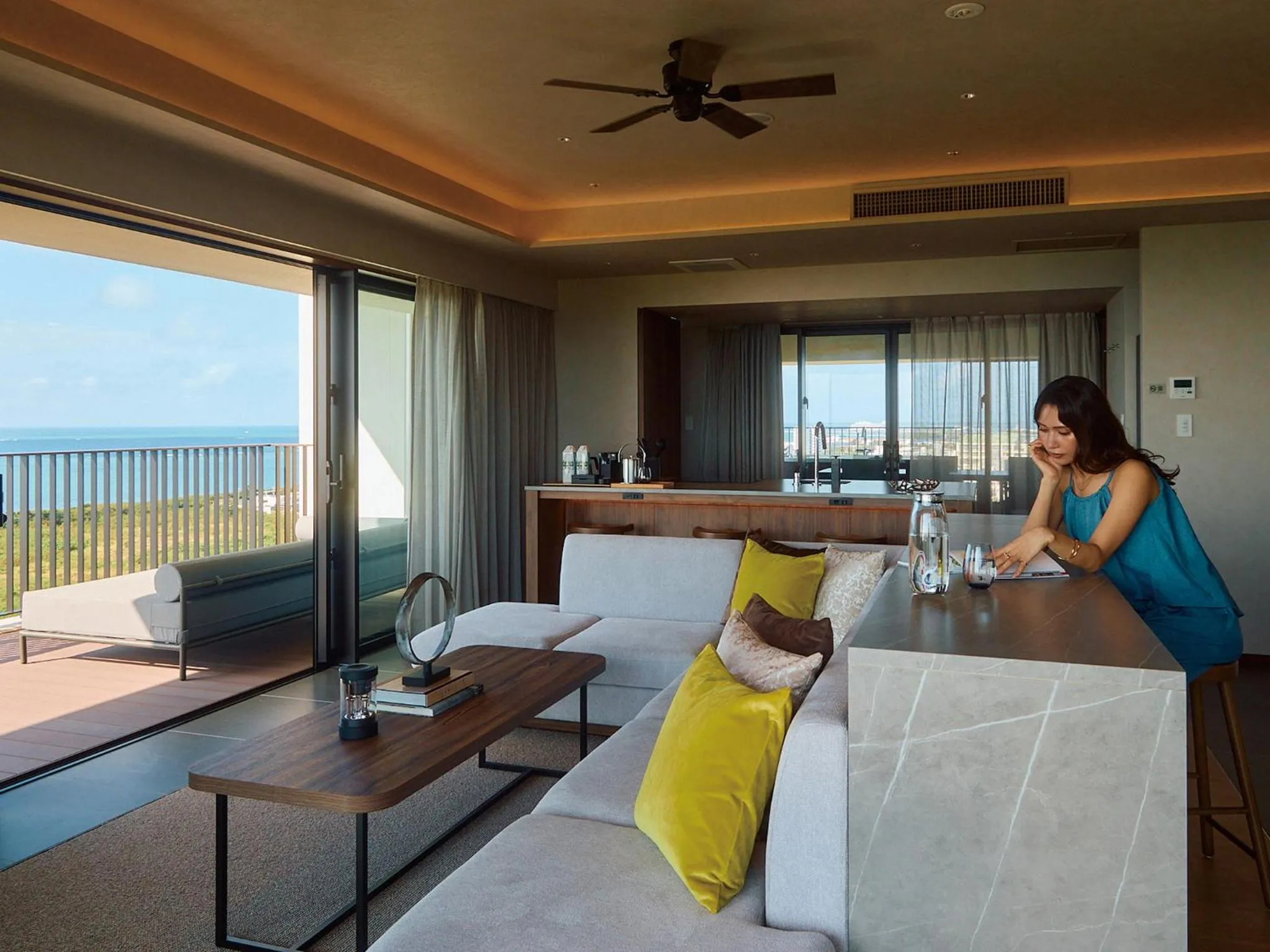 People in seven x seven ISHIGAKI