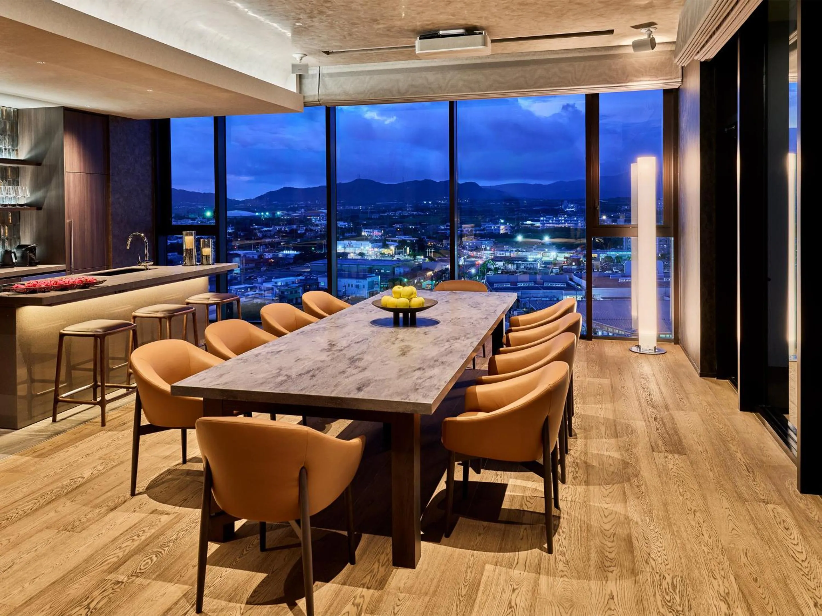 Dining area in seven x seven ISHIGAKI