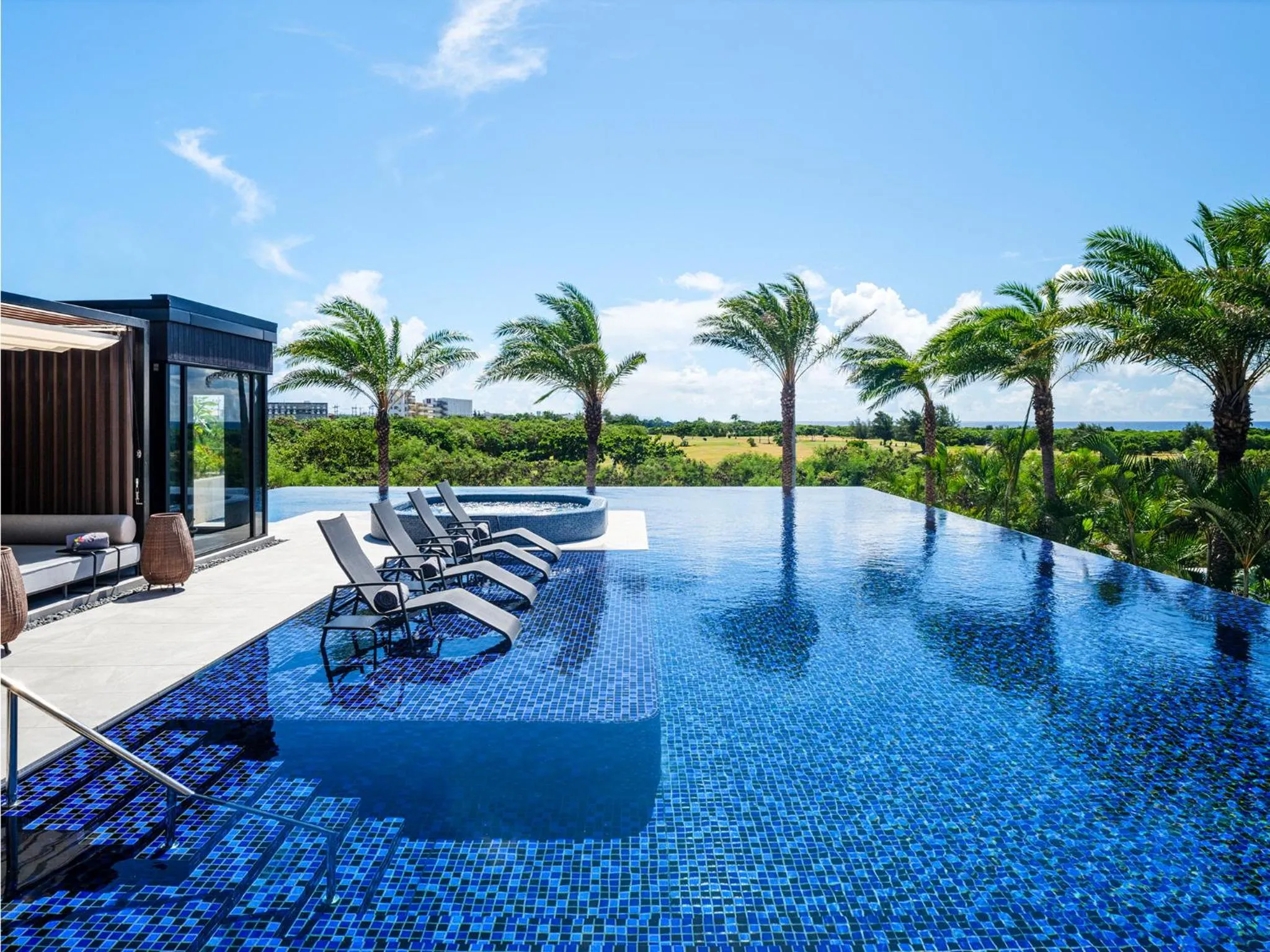 Swimming pool in seven x seven ISHIGAKI