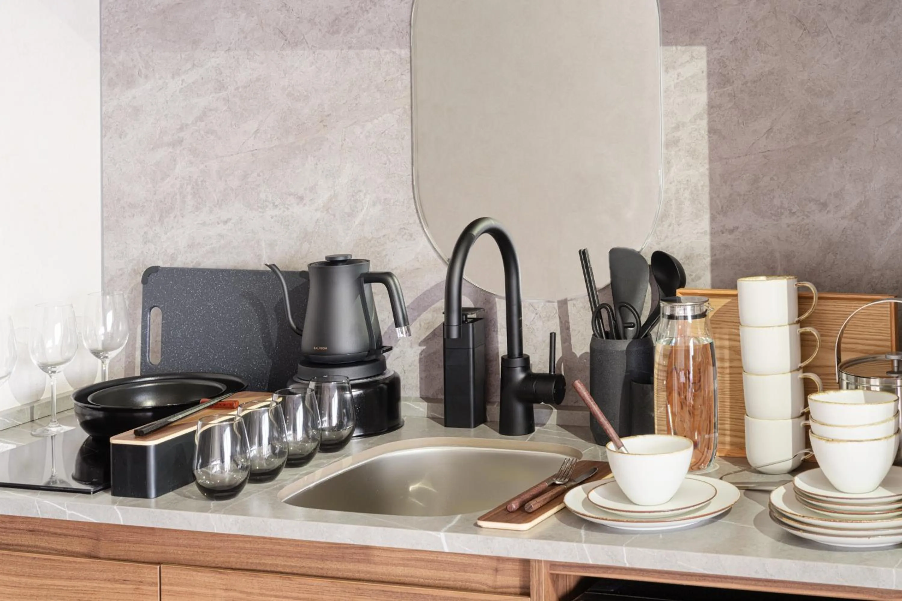 Kitchen or kitchenette in seven x seven ISHIGAKI