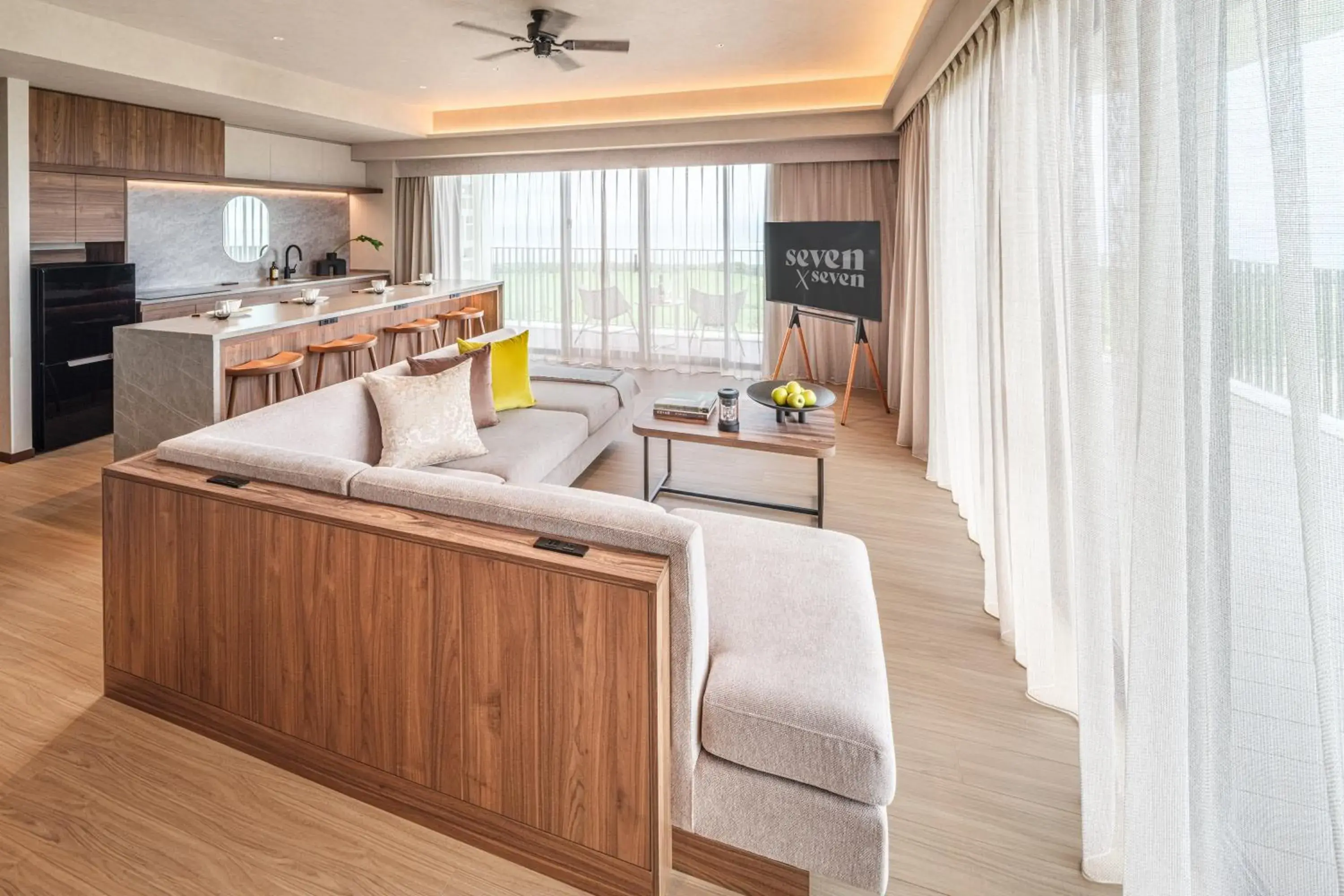 Deluxe Bunk with Jacuzzi in seven x seven ISHIGAKI Deluxe Bunk with Jacuzzi in seven x seven ISHIGAKI