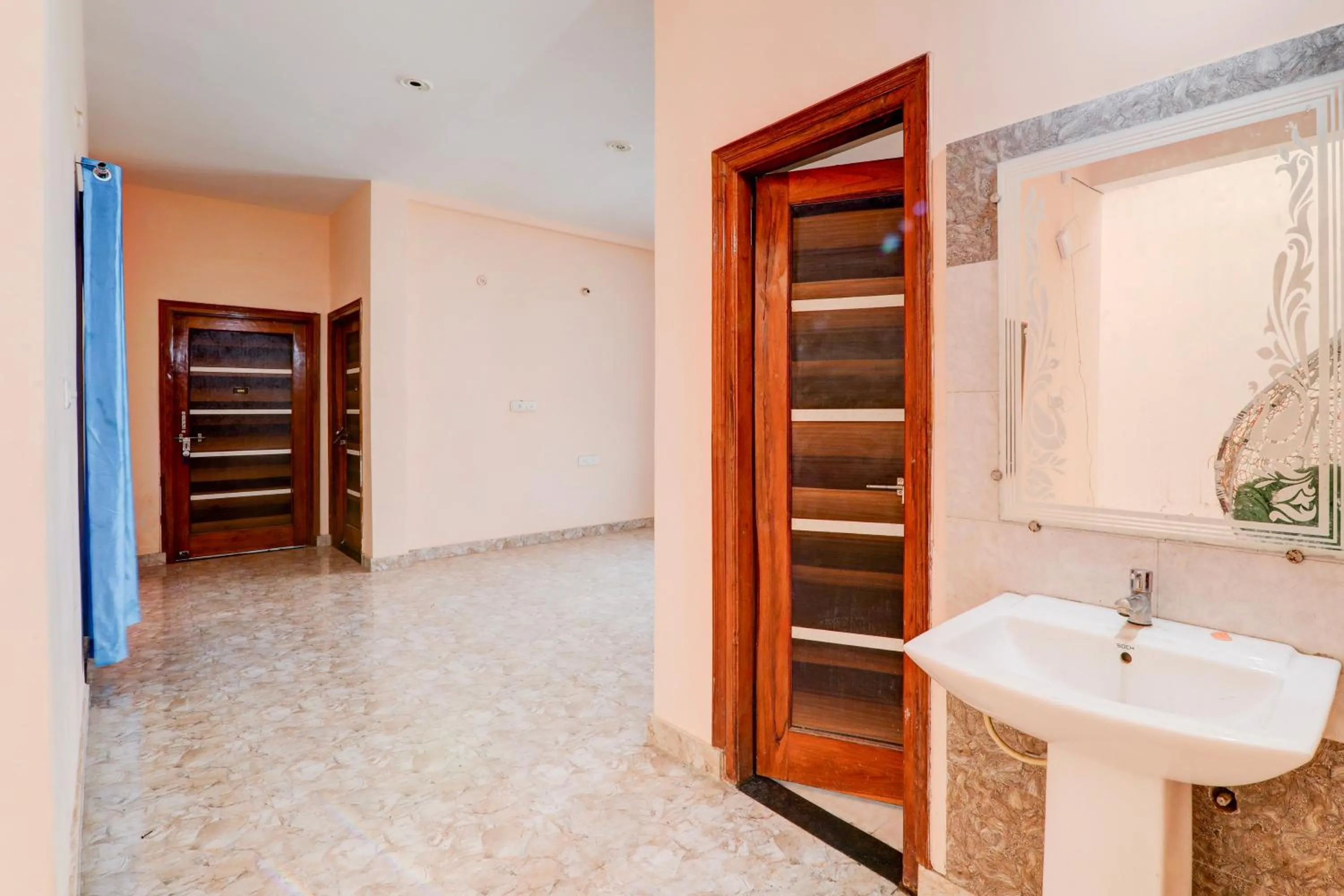 Lobby or reception in HOTEL O BLISS INN GUEST HOUSE