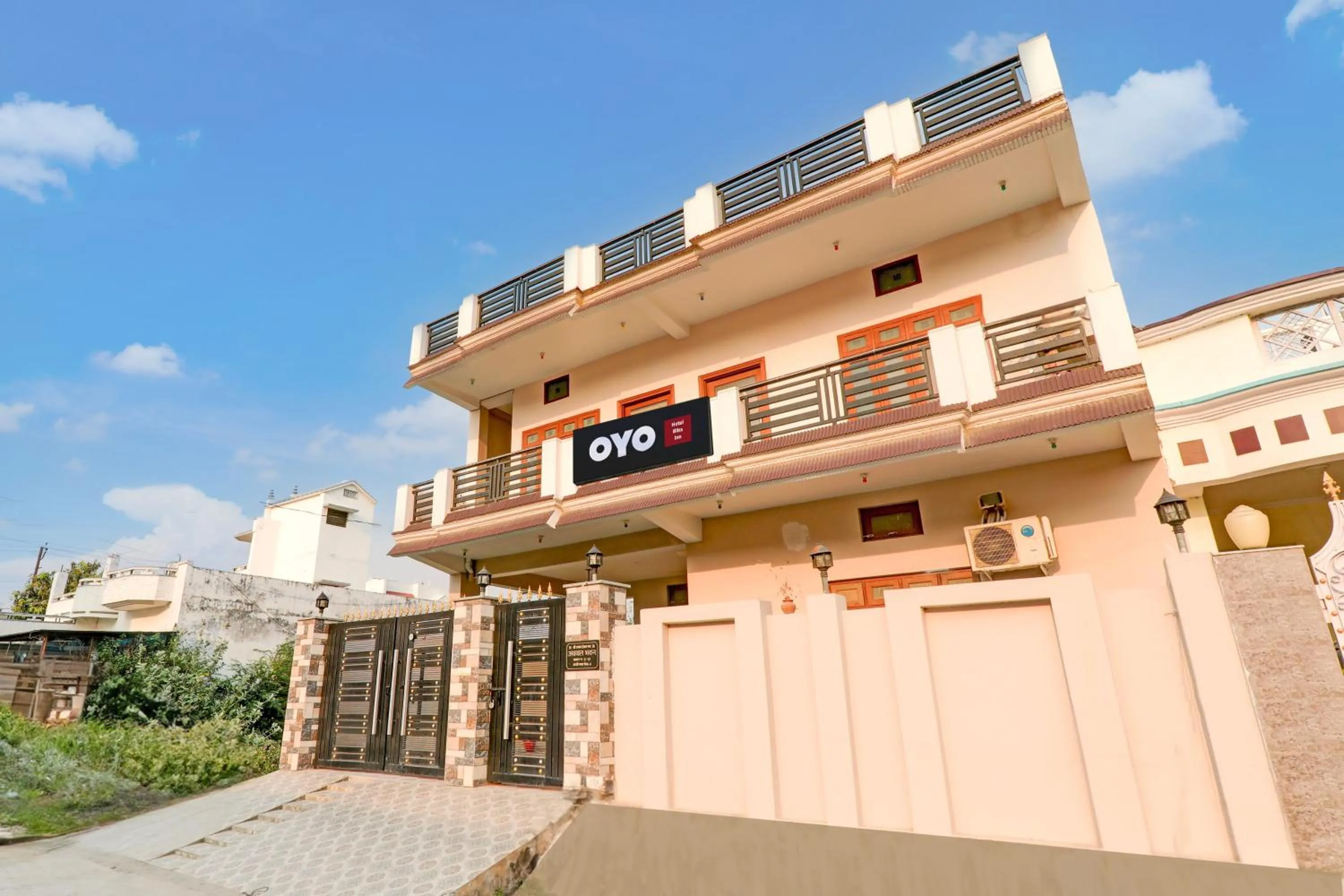 Facade/entrance in HOTEL O BLISS INN GUEST HOUSE