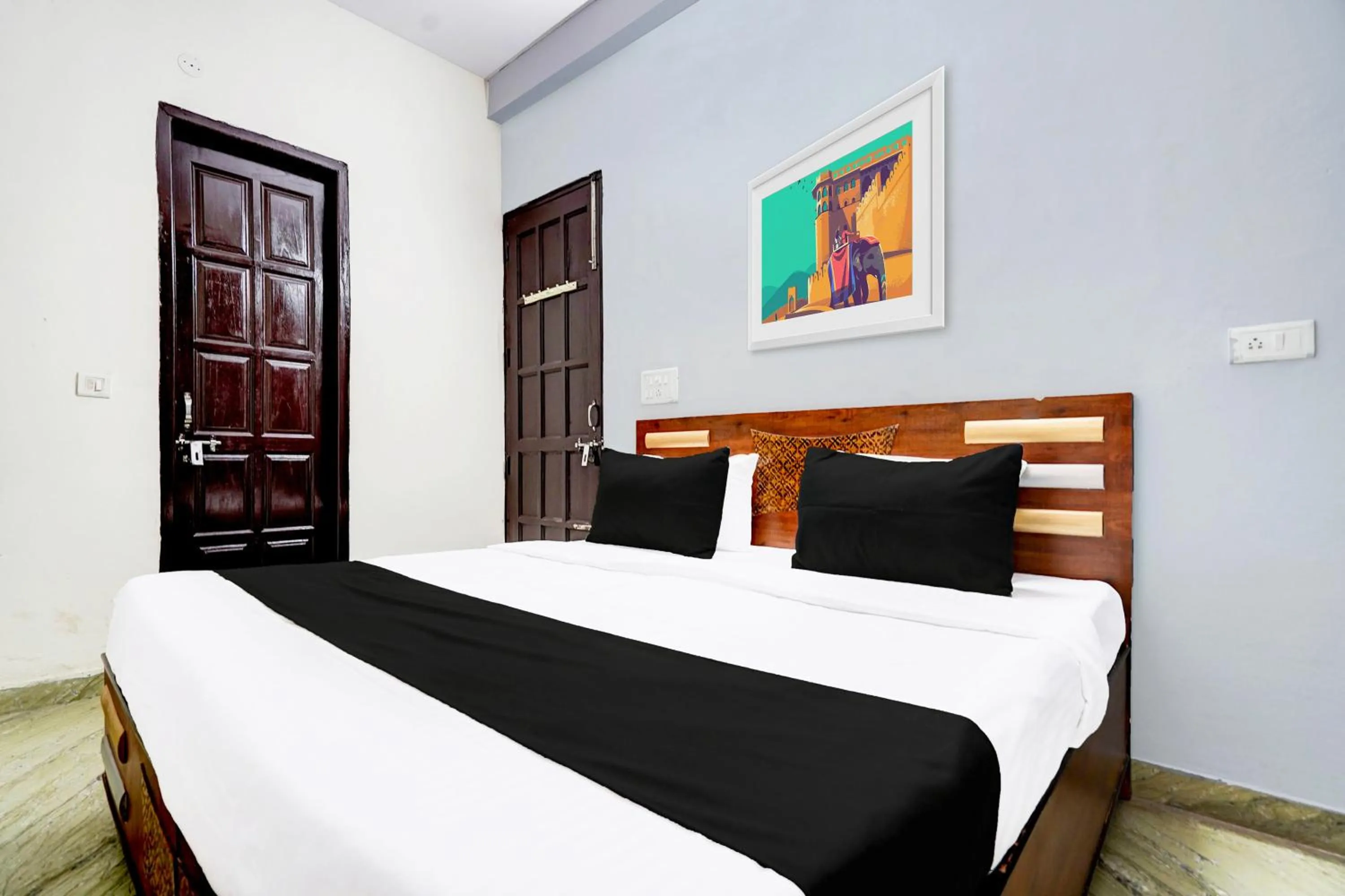 Bedroom, Bed in Super Hotel O Soran stays