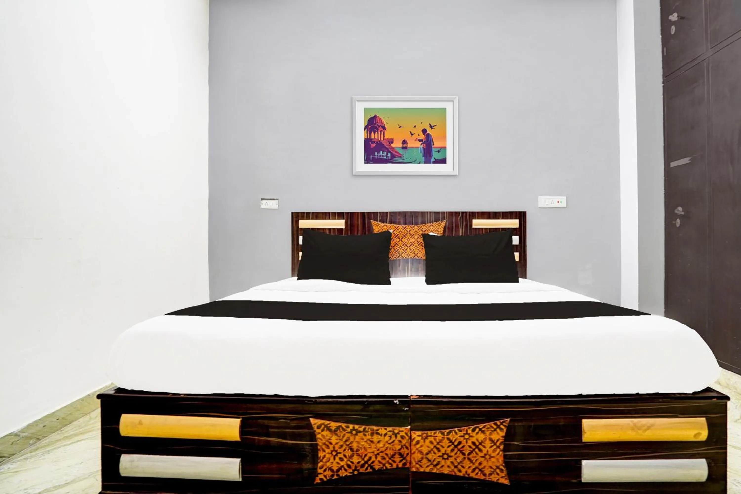 Bedroom, Bed in Super Hotel O Soran stays