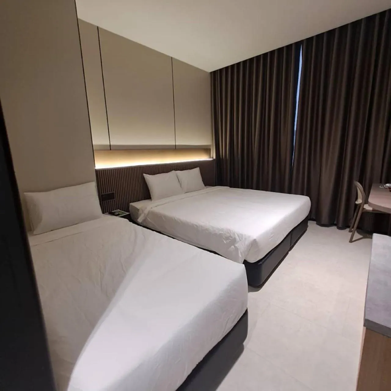 Bed in Urban Inn, Myra Meranti