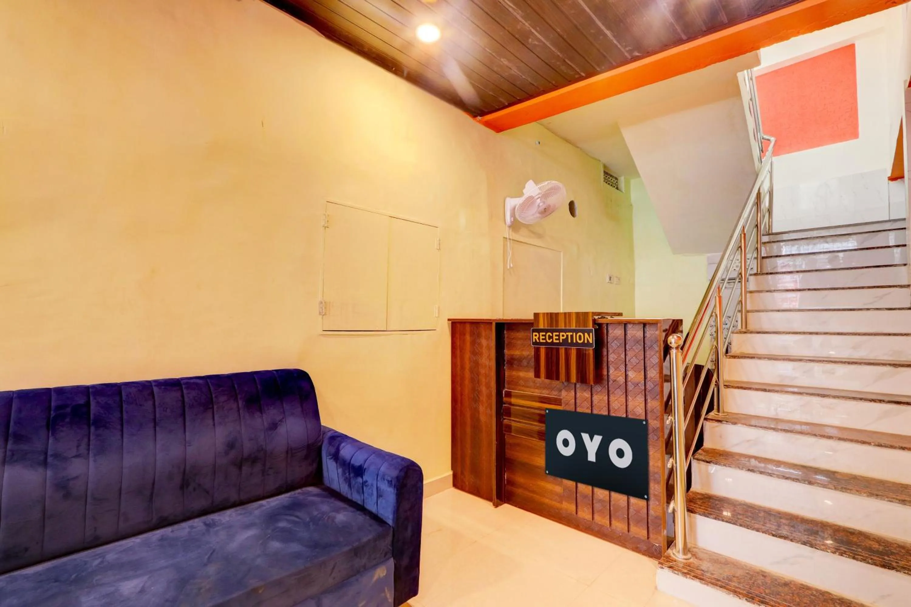 Lobby or reception in Hotel O S L N Grand