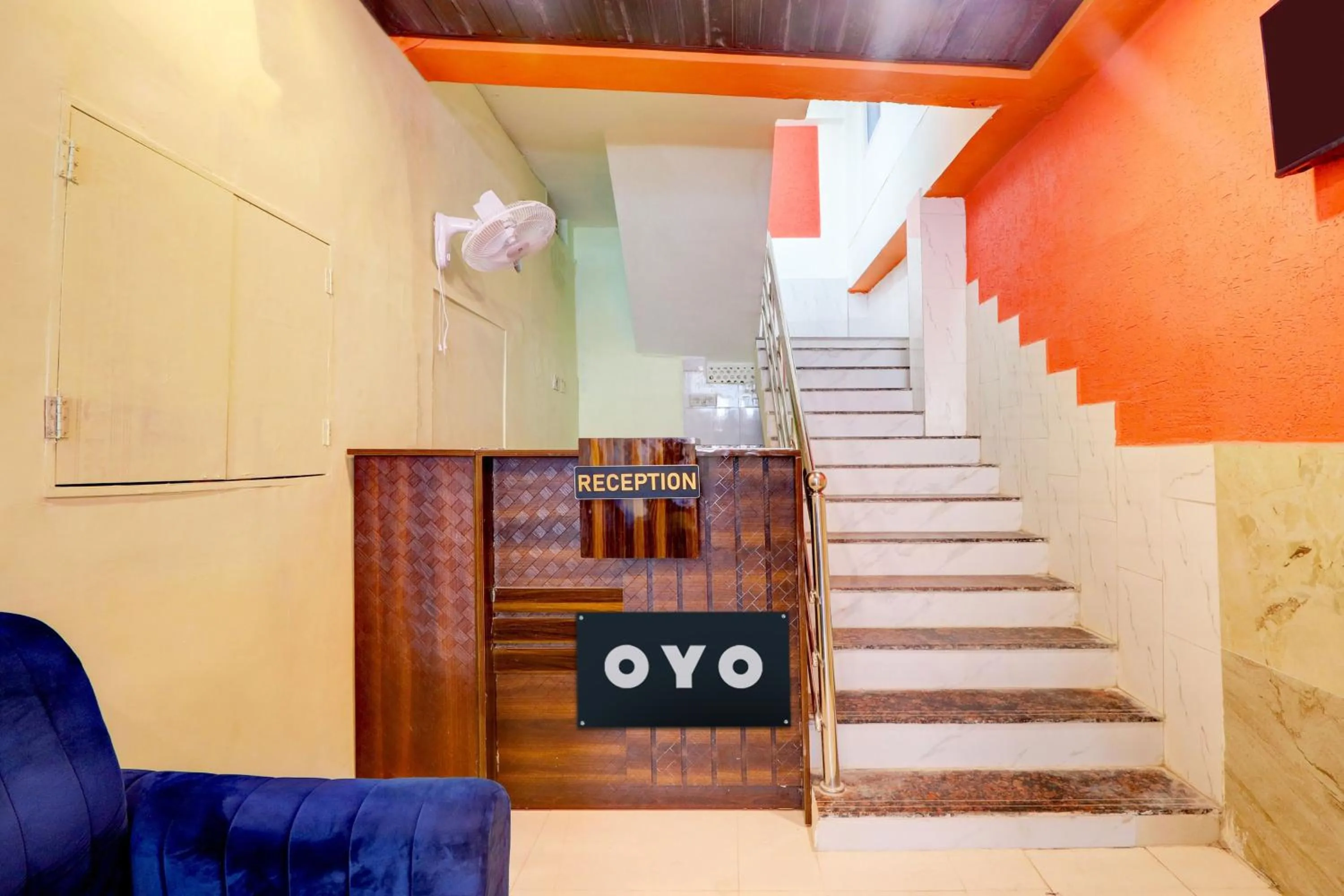 Lobby or reception in Hotel O S L N Grand