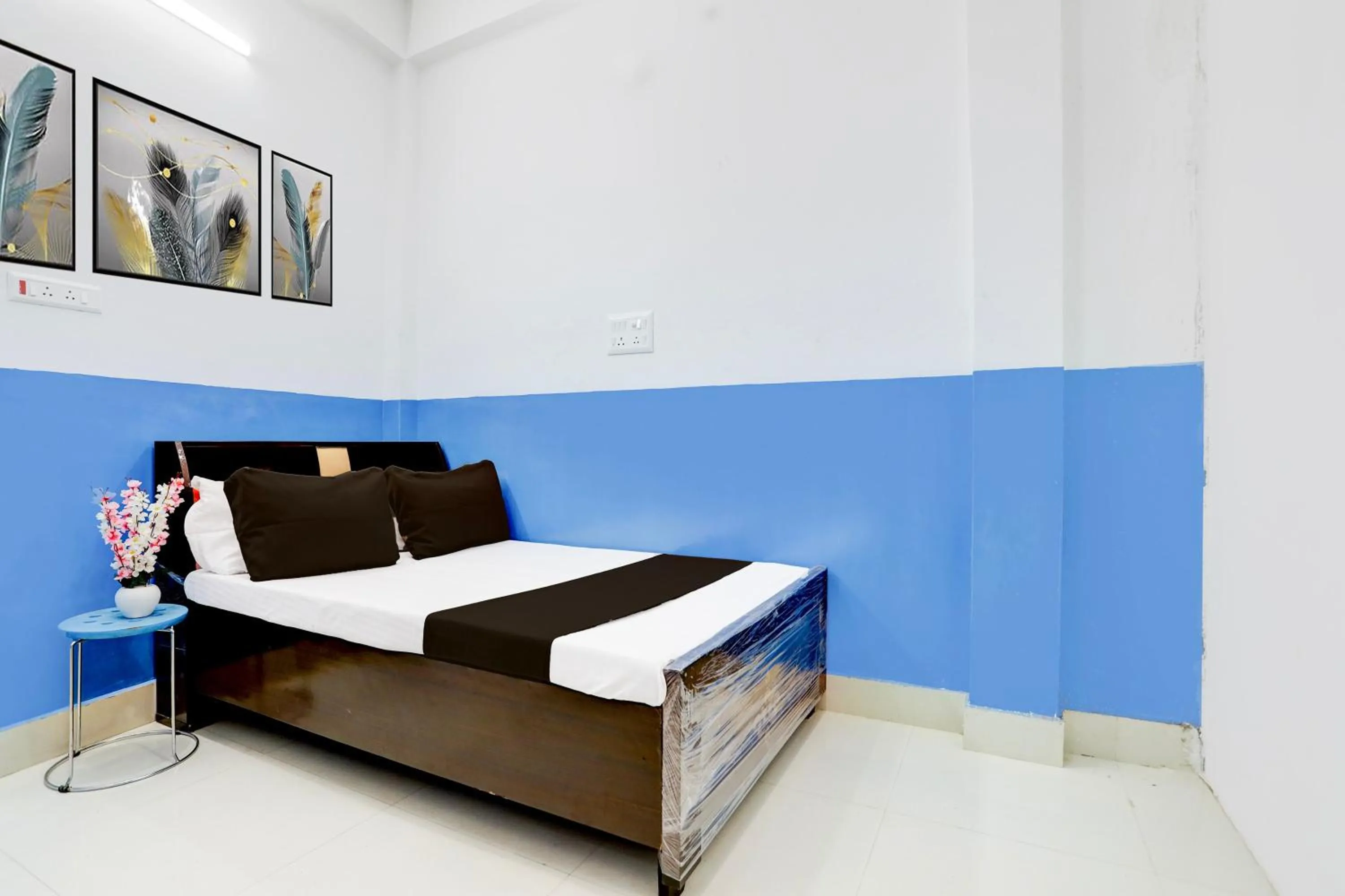 Bedroom, Bed in Hotel O THE HIGHWAY HOTEL