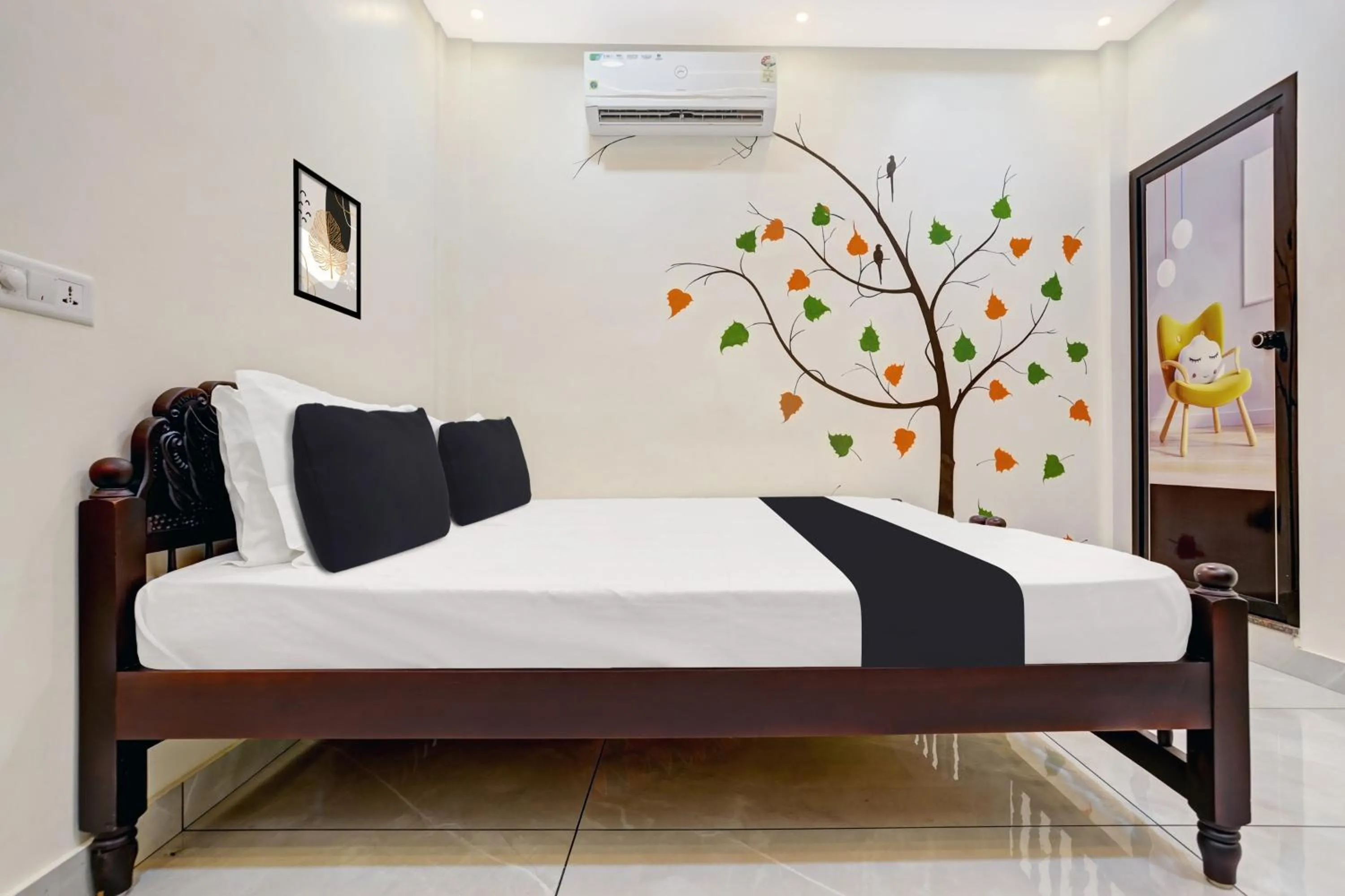 Bedroom, Bed in Hotel O PULARI BACKWATER & ROOMS