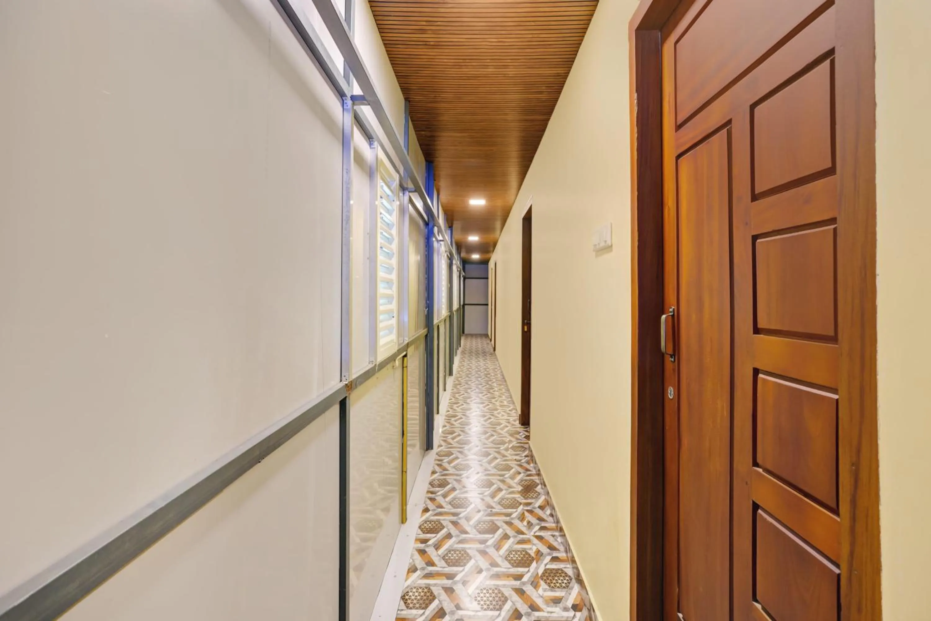 Lobby or reception in Hotel O PULARI BACKWATER & ROOMS