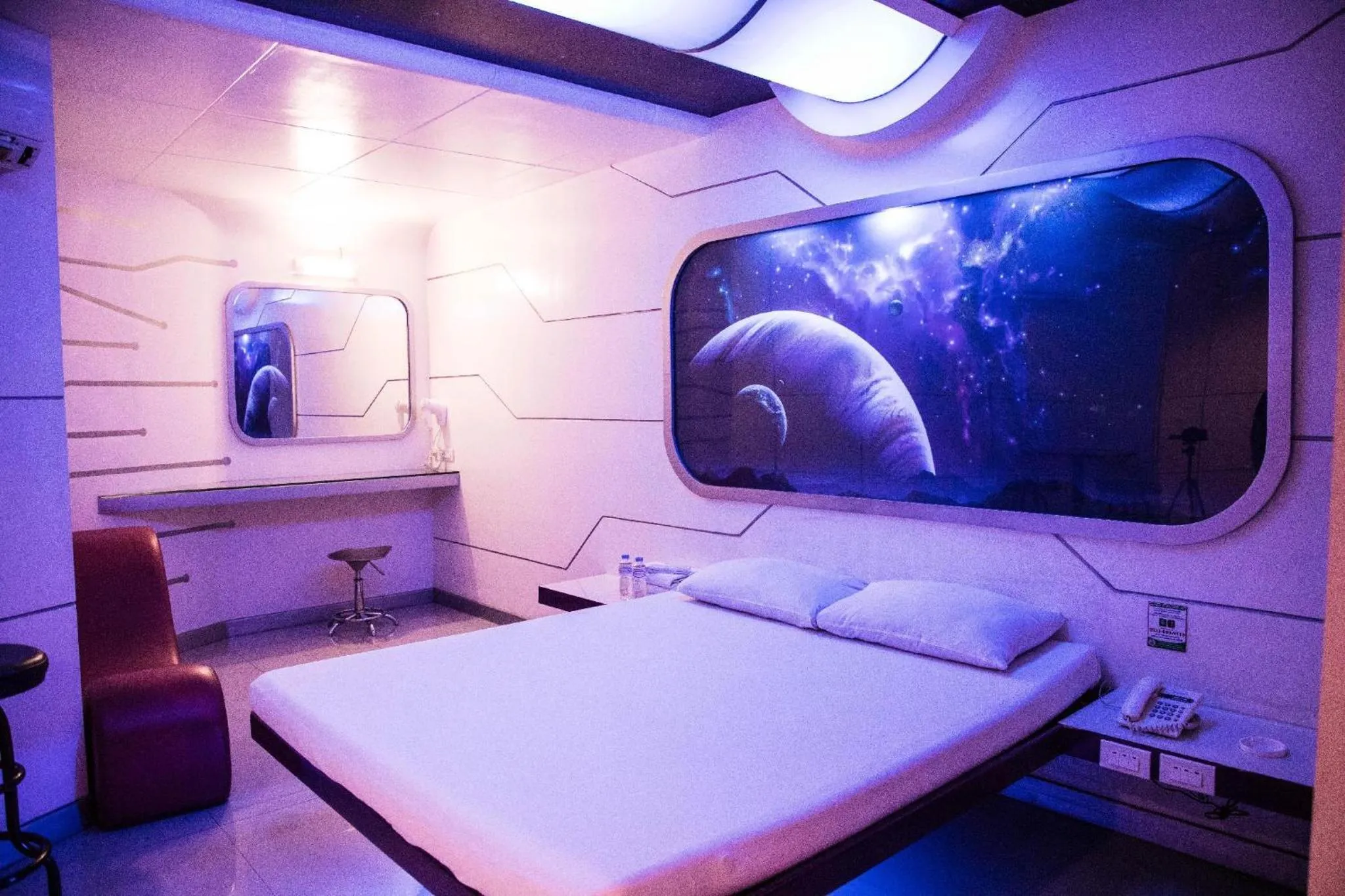 Bedroom, Bed in Astrotel Cubao