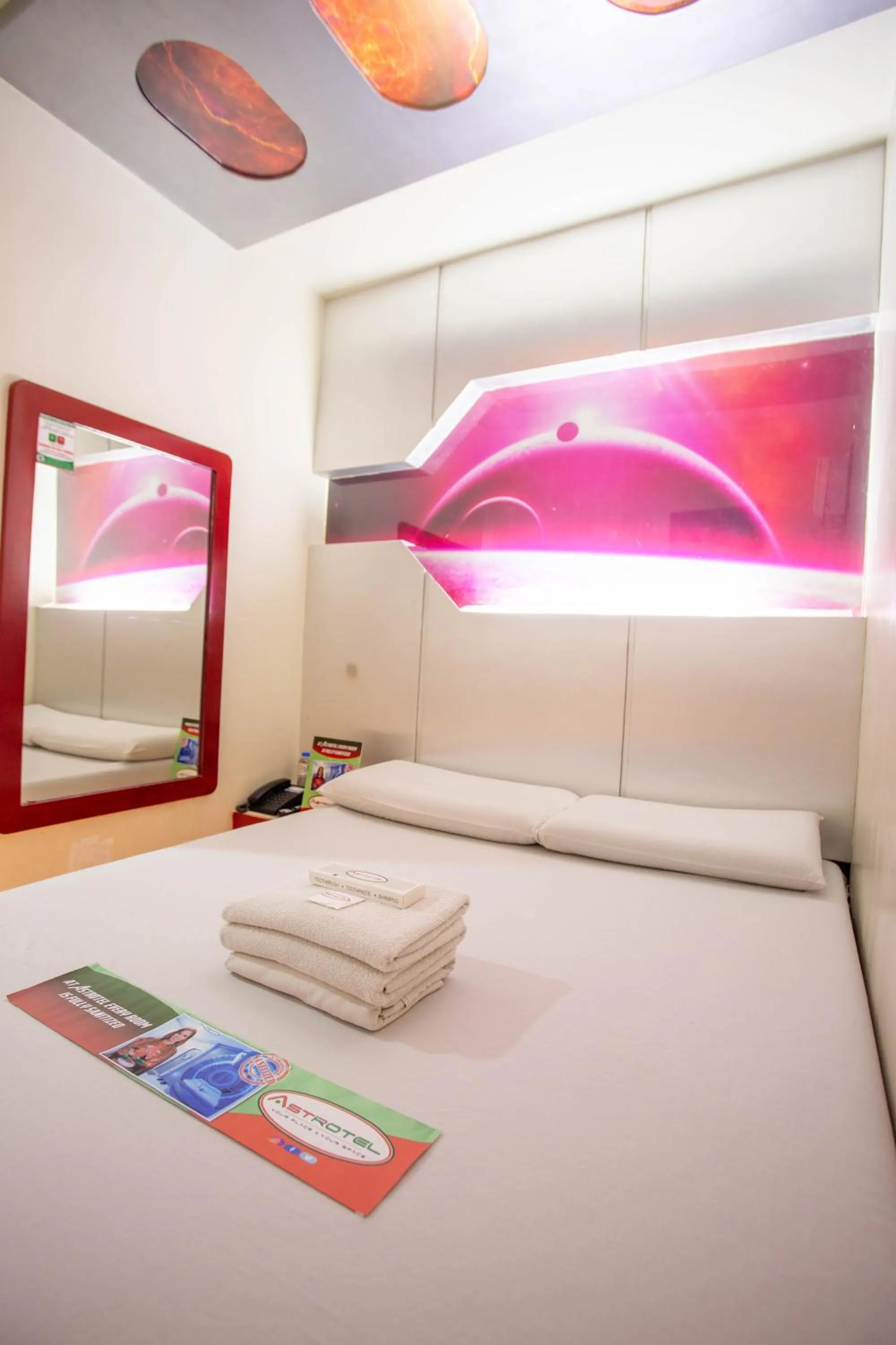 Bed in Astrotel Novaliches