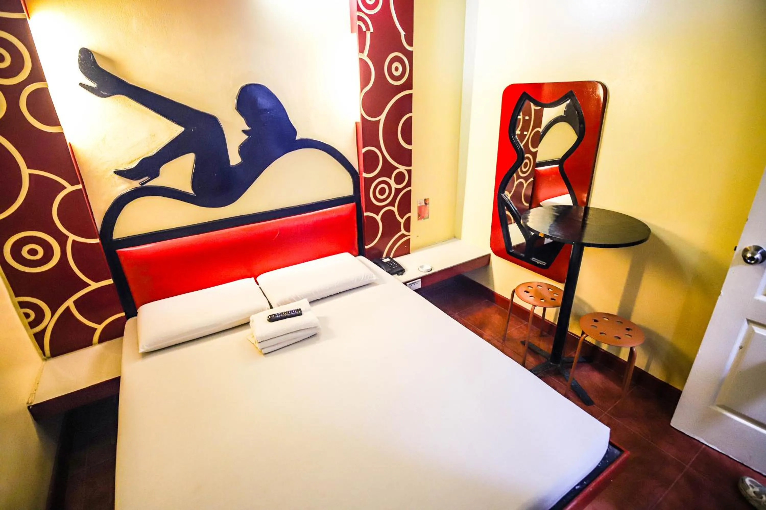 Bed in Astrotel Novaliches