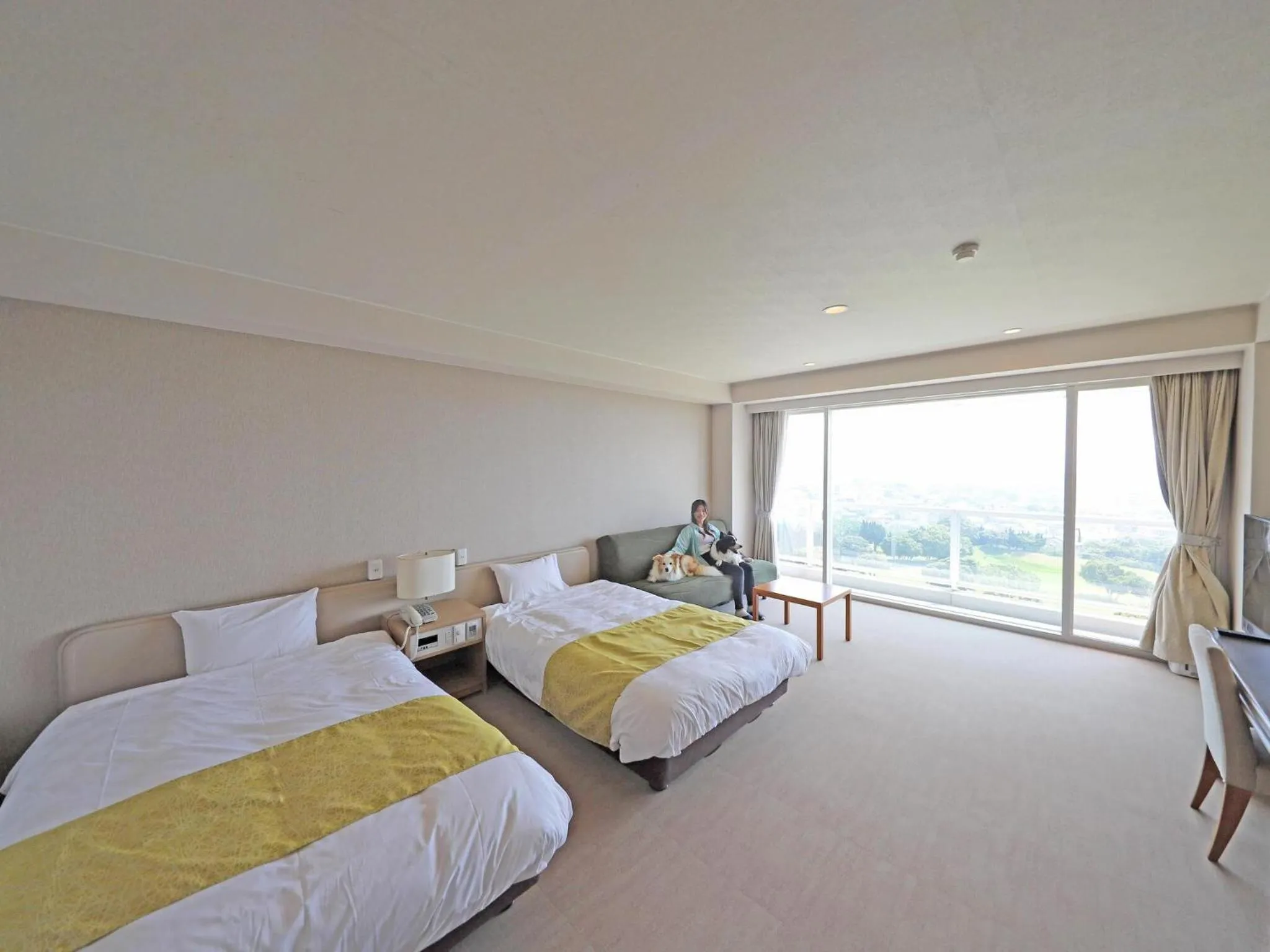 Bed in Nanki Shirahama Wan Wan Paradise Hotel