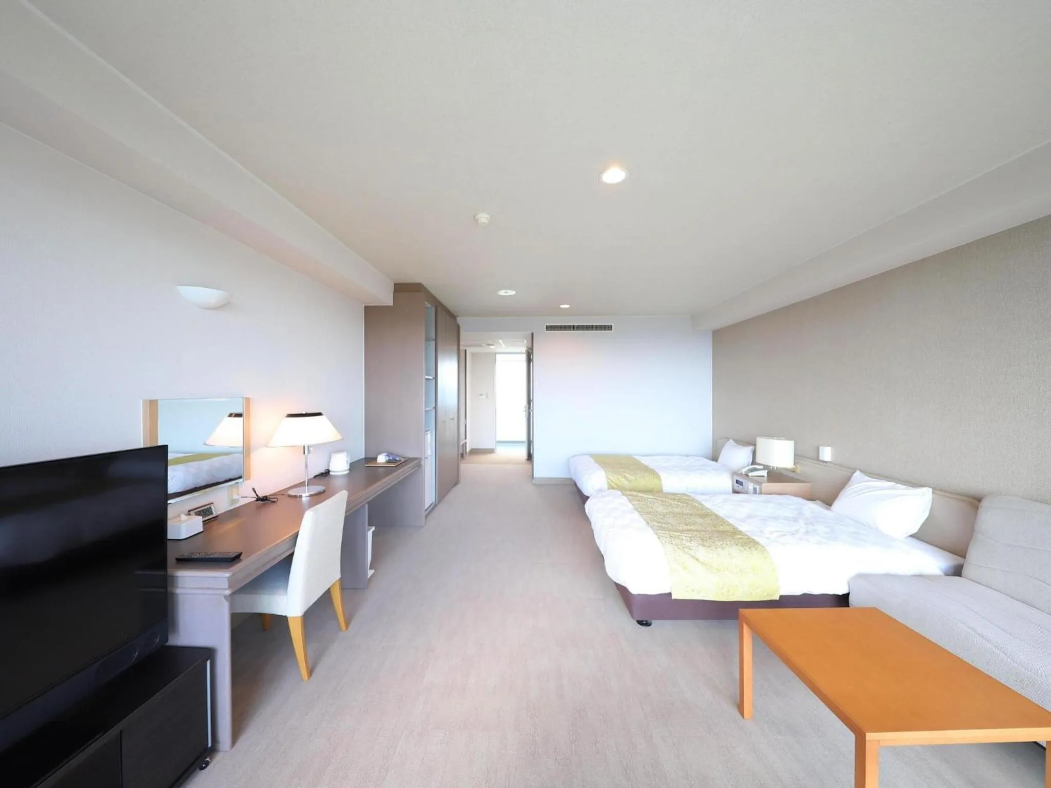 Bed in Nanki Shirahama Wan Wan Paradise Hotel