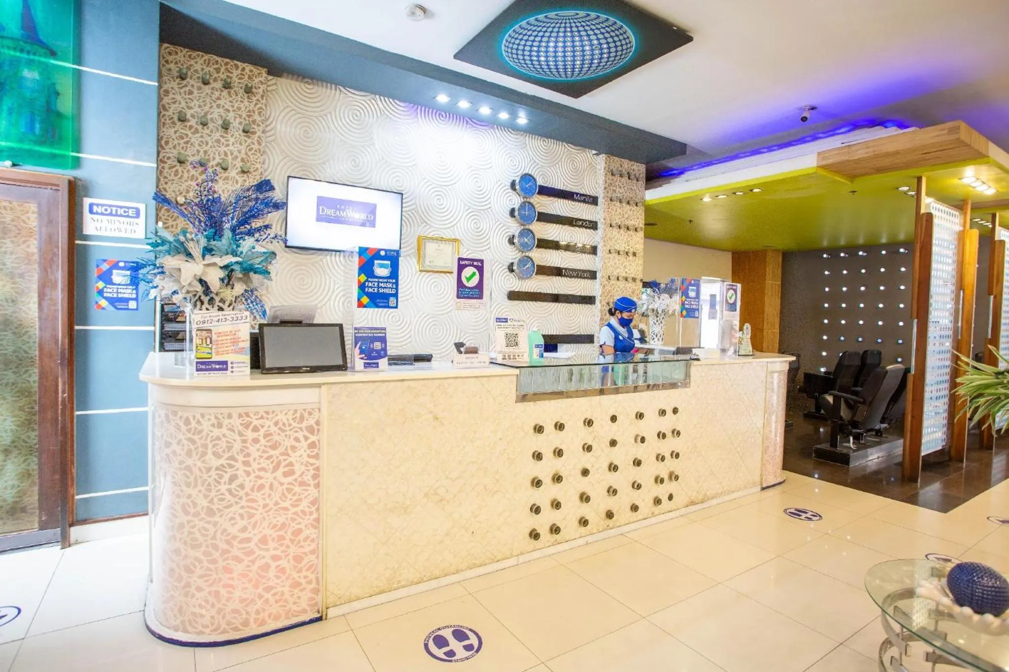 Lobby or reception in Hotel Dreamworld North Edsa
