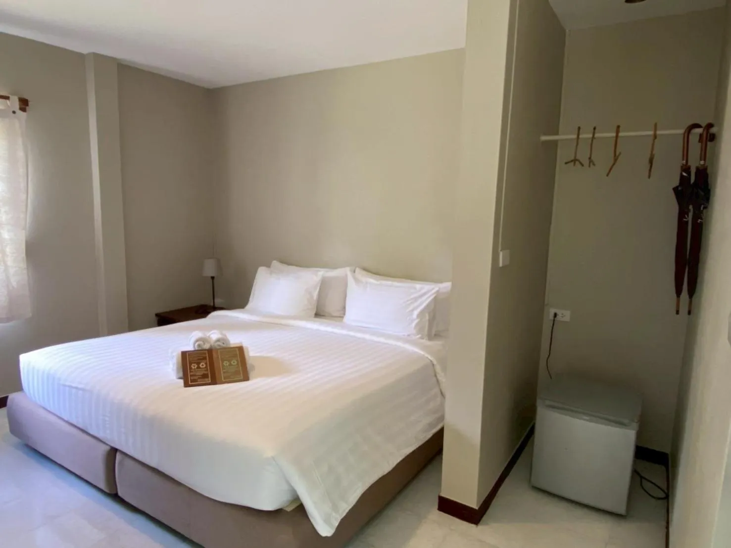 Bed in Chumphon Cabana Resort