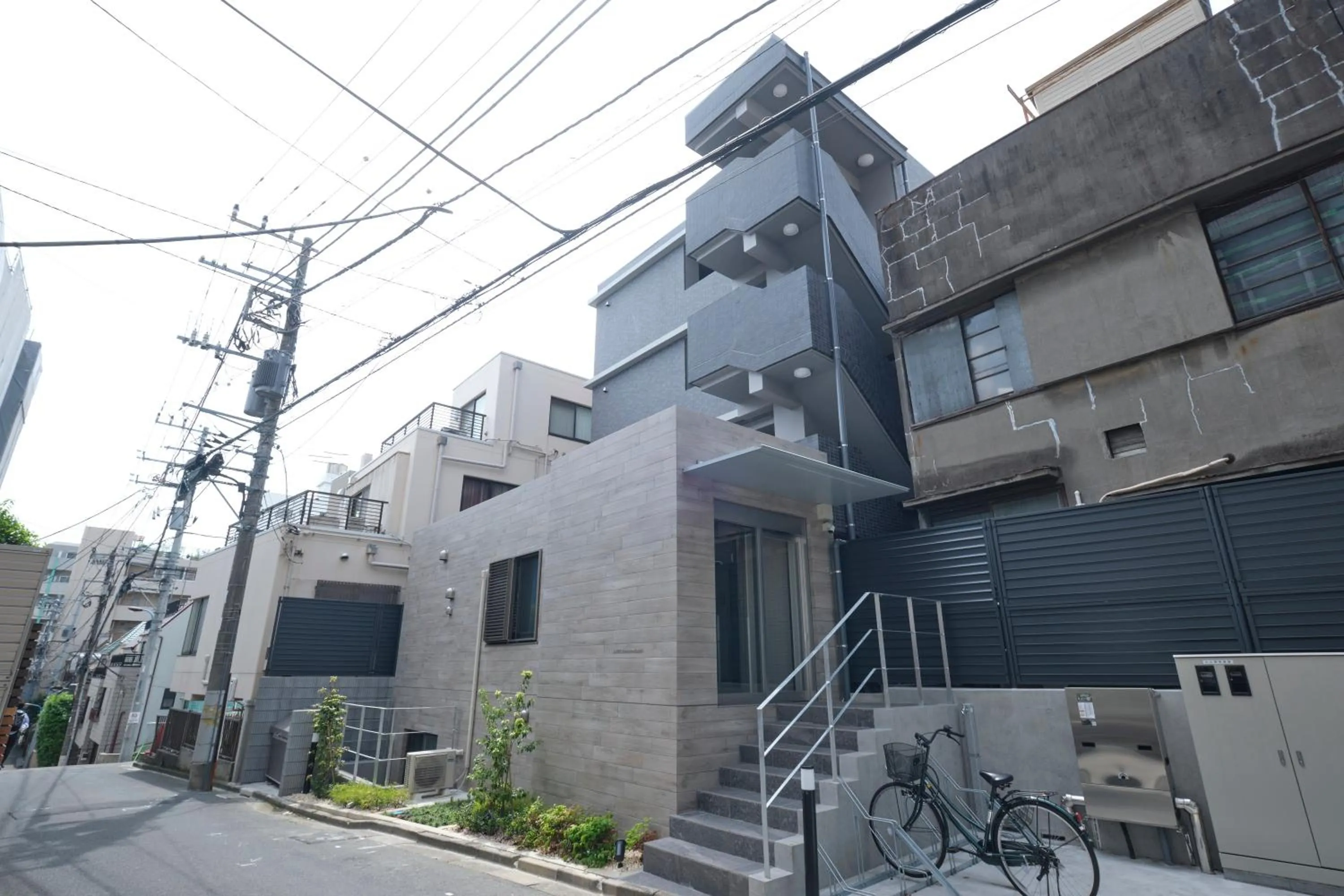 Property building in J-ARC Akebonobashi by Tranova