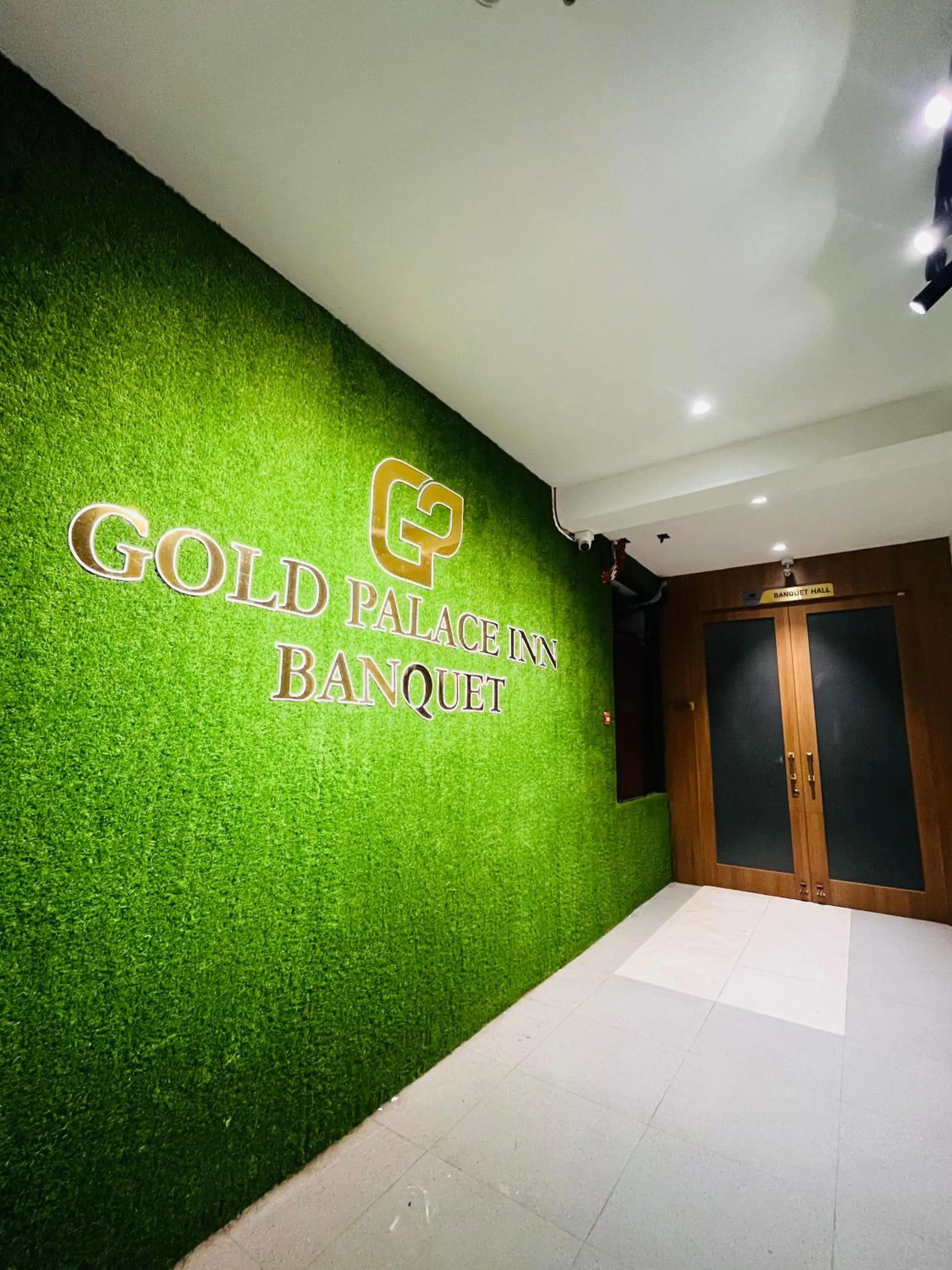 Lobby or reception in Hotel Gold Palace Inn