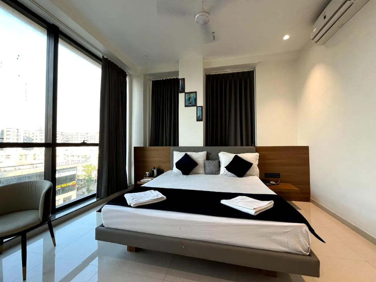 Executive Suite - single occupancy in Hotel Gold Palace Inn