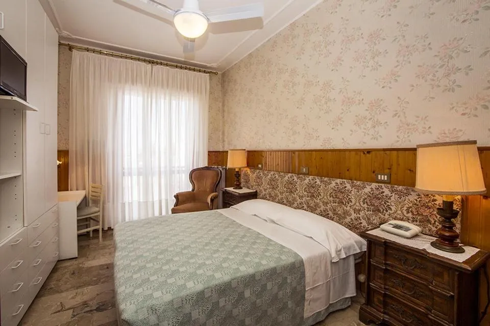 Bedroom in Hotel Giovanna