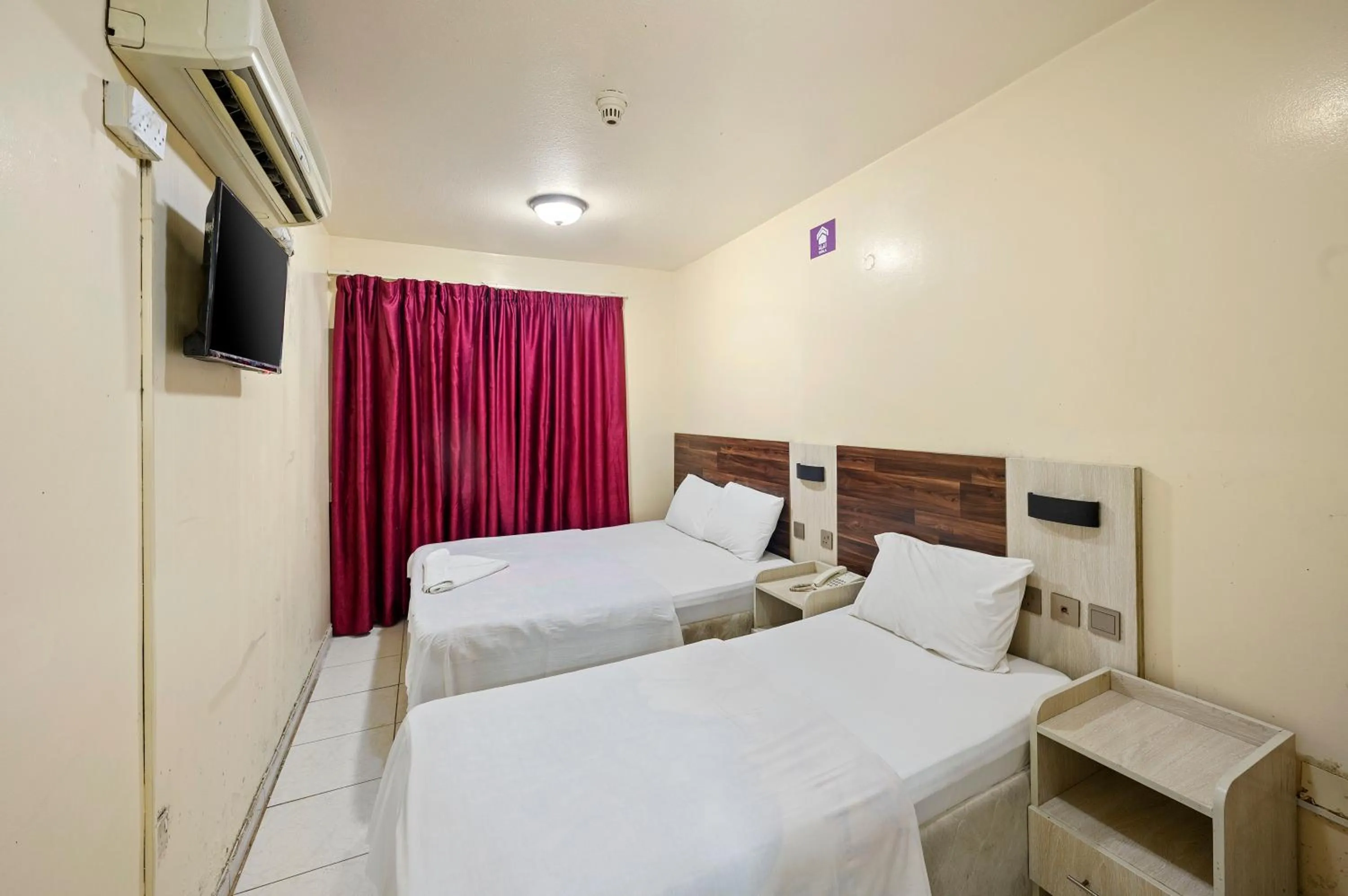 Bed in Naif Palace Hotel