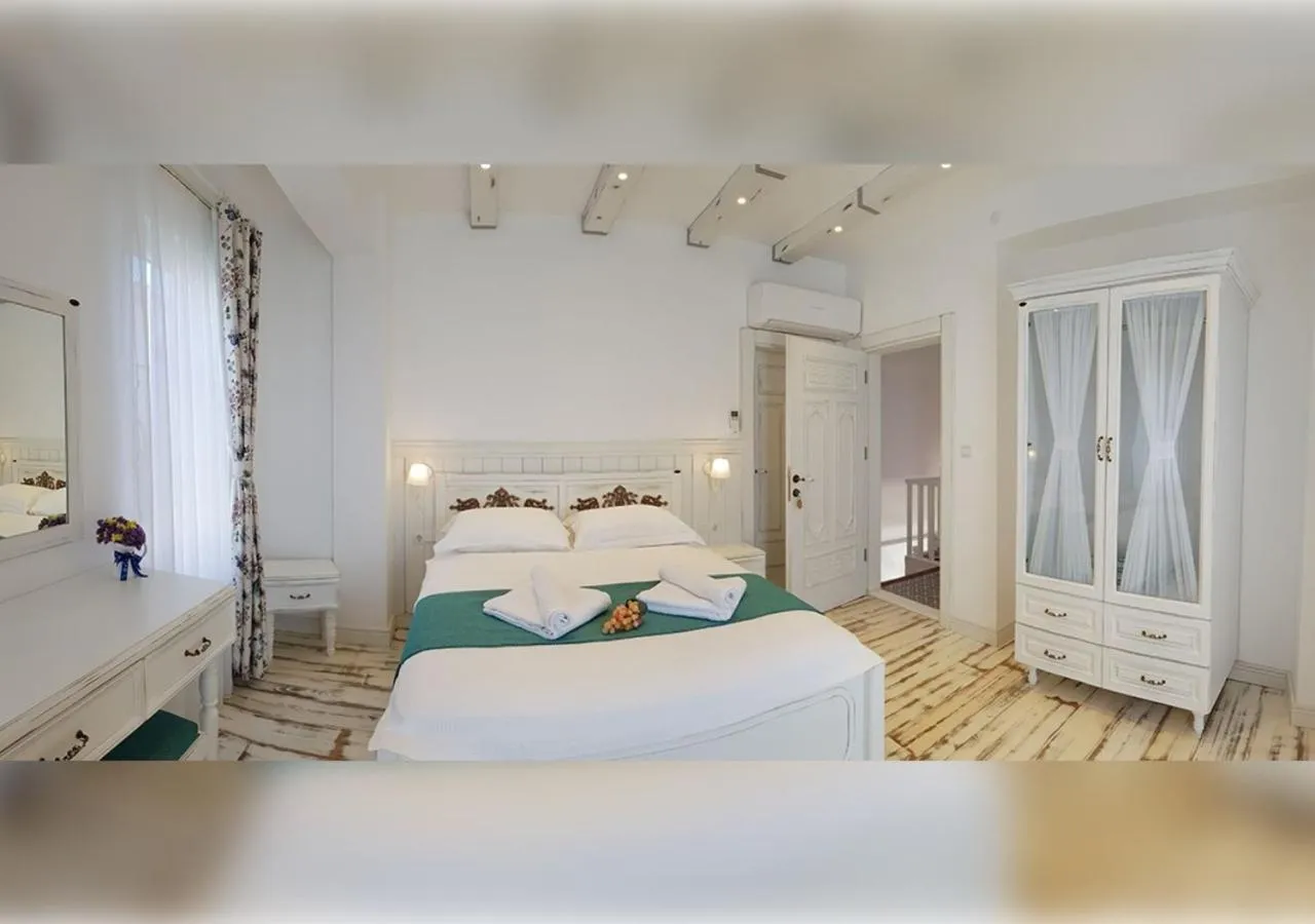 Bed in Bozcaada Fresh Otel