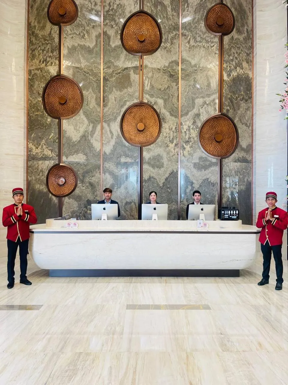 Lobby or reception in DongHu Resort Hotel