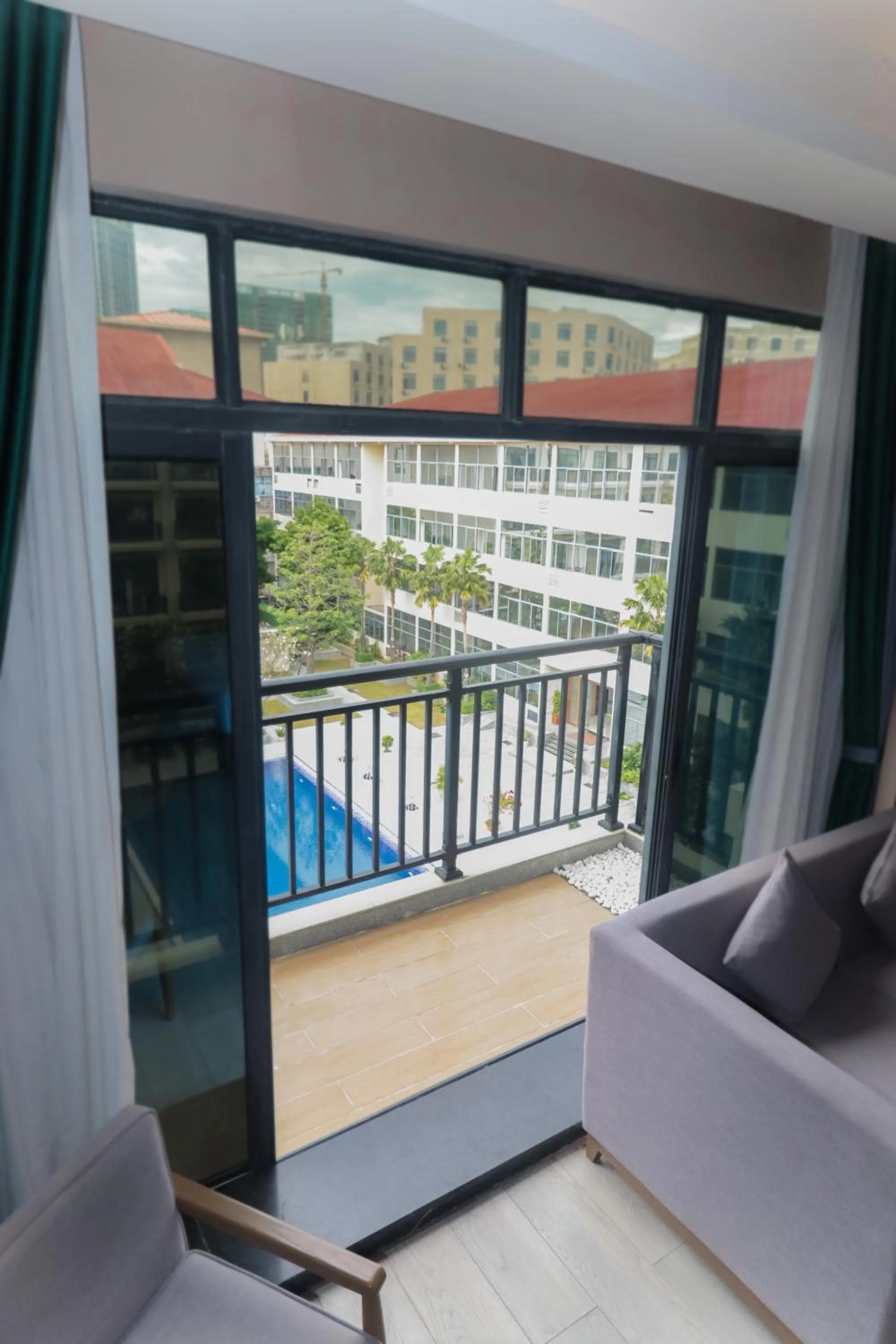 Balcony/Terrace in DongHu Resort Hotel