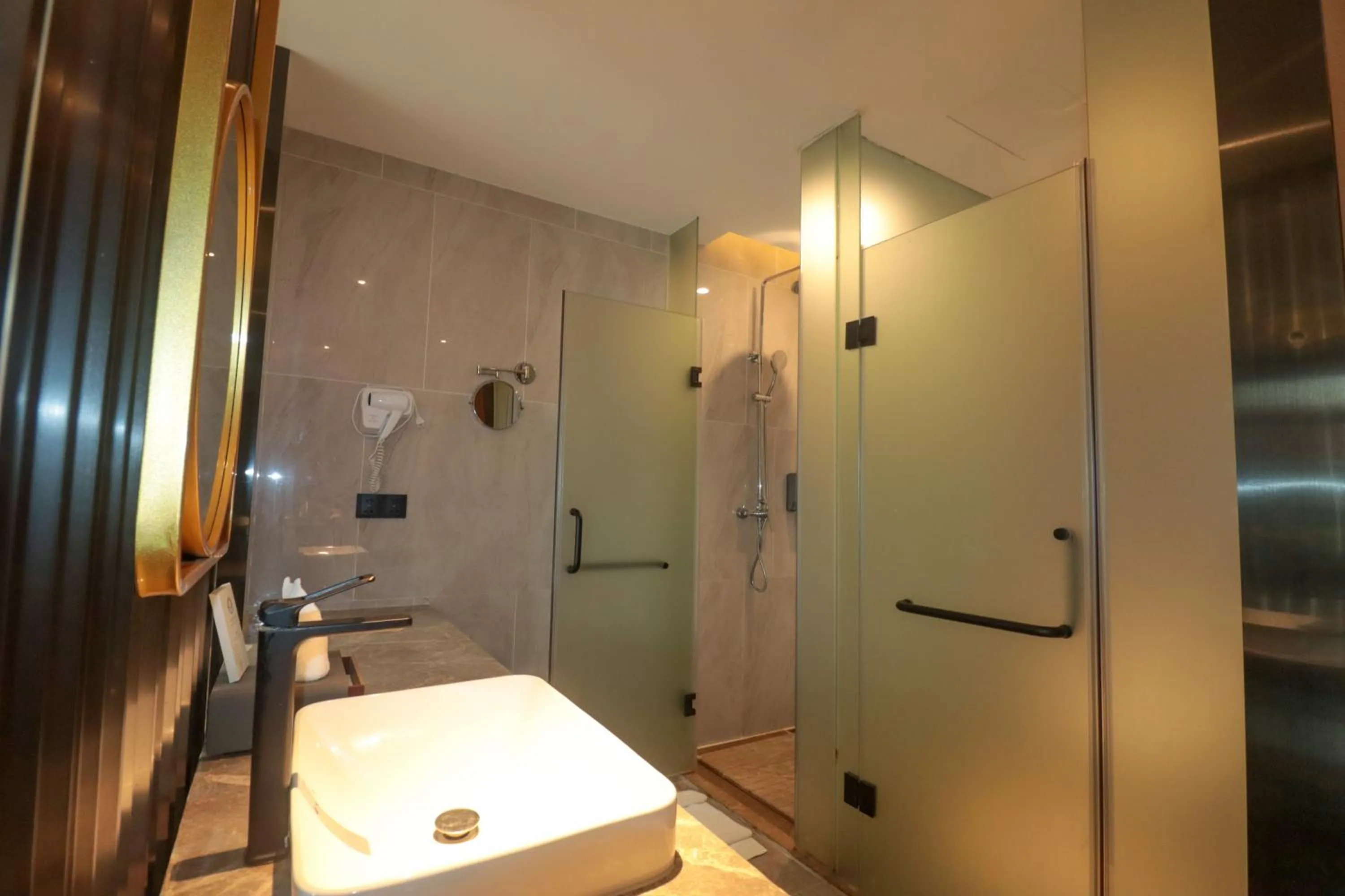 Property building in DongHu Resort Hotel