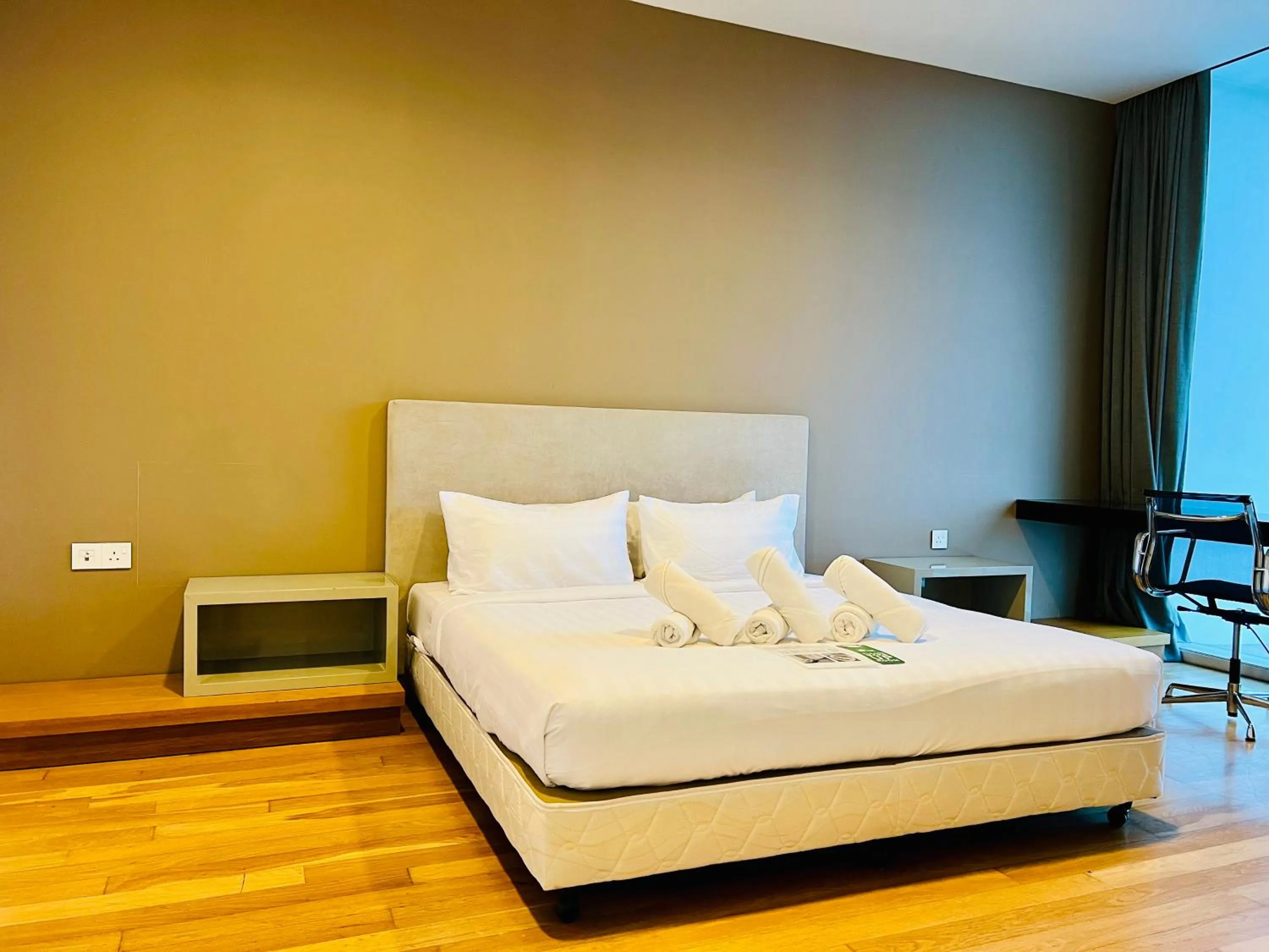 Photo of the whole room in De Sky Platinum Suites KLCC Kuala Lumpur