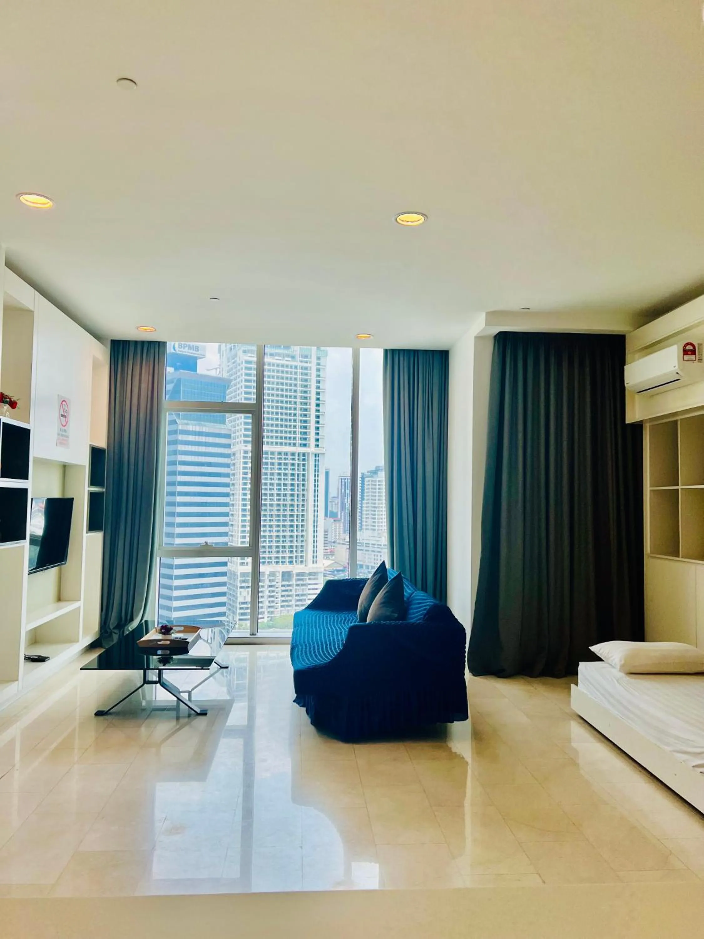 Bed in De Sky Platinum Suites KLCC Kuala Lumpur