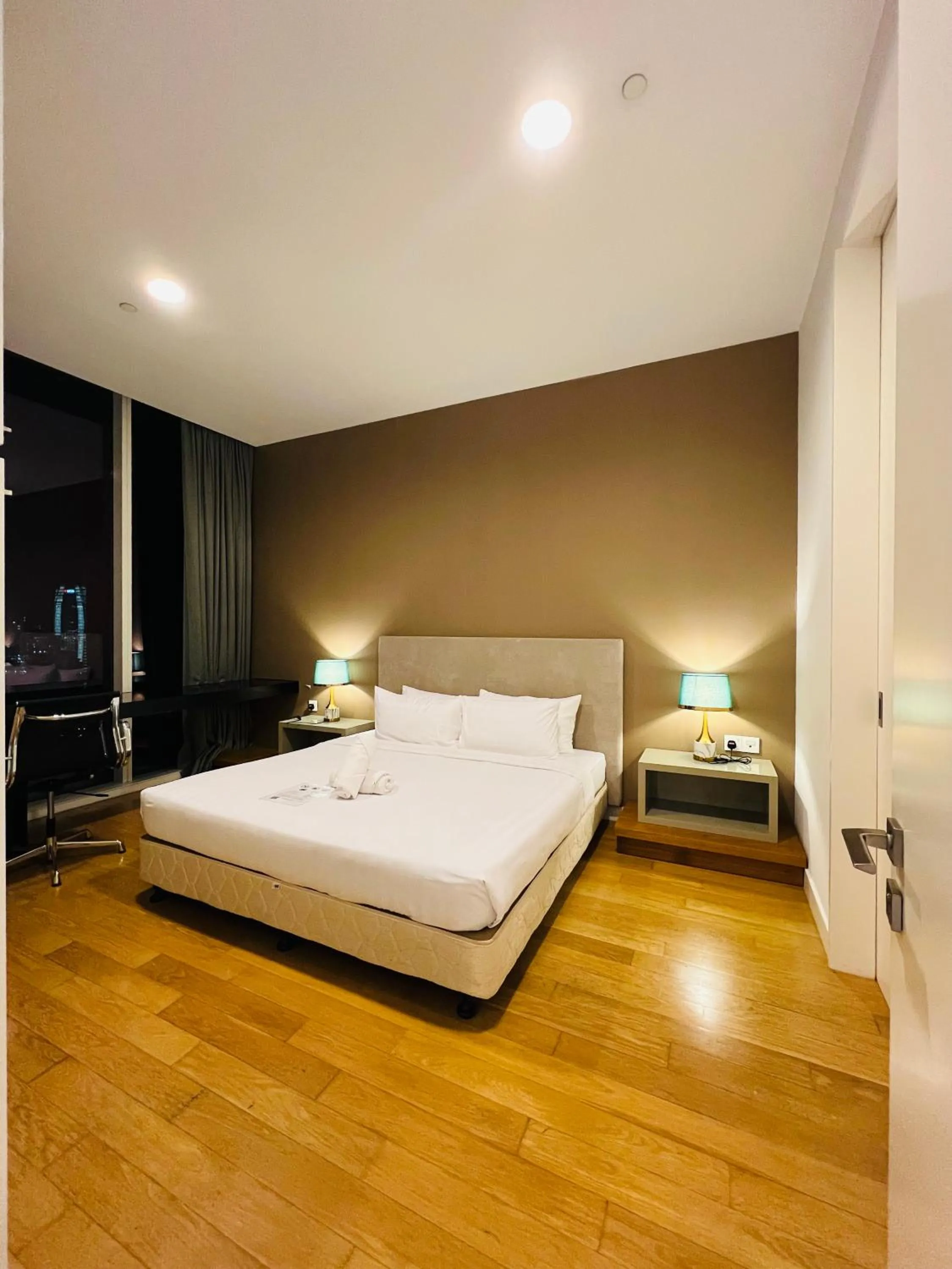 Photo of the whole room in De Sky Platinum Suites KLCC Kuala Lumpur