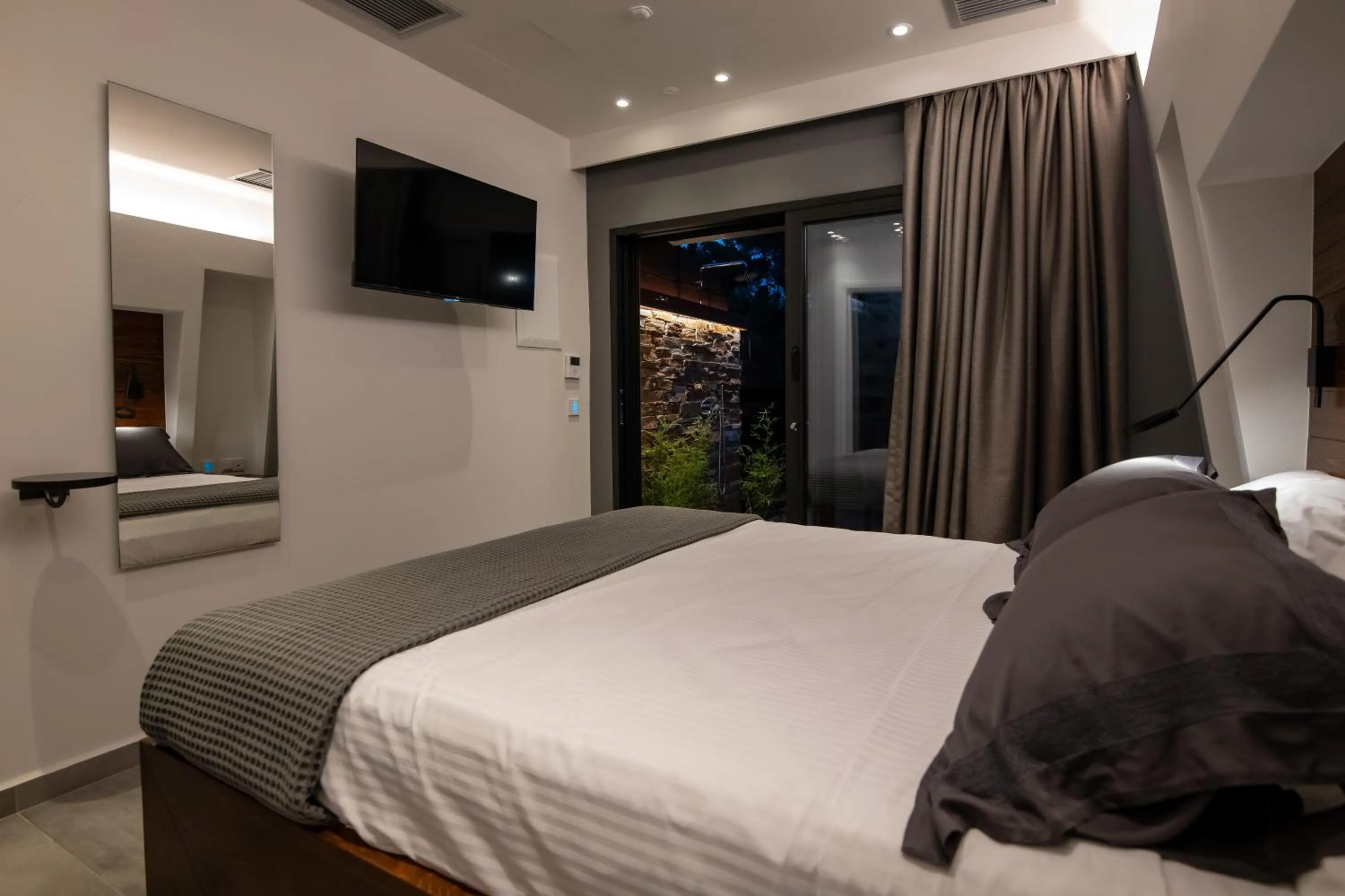 Bed in Sylvia Camping & Luxury Suites, Panel Hospitality Homes & Villas